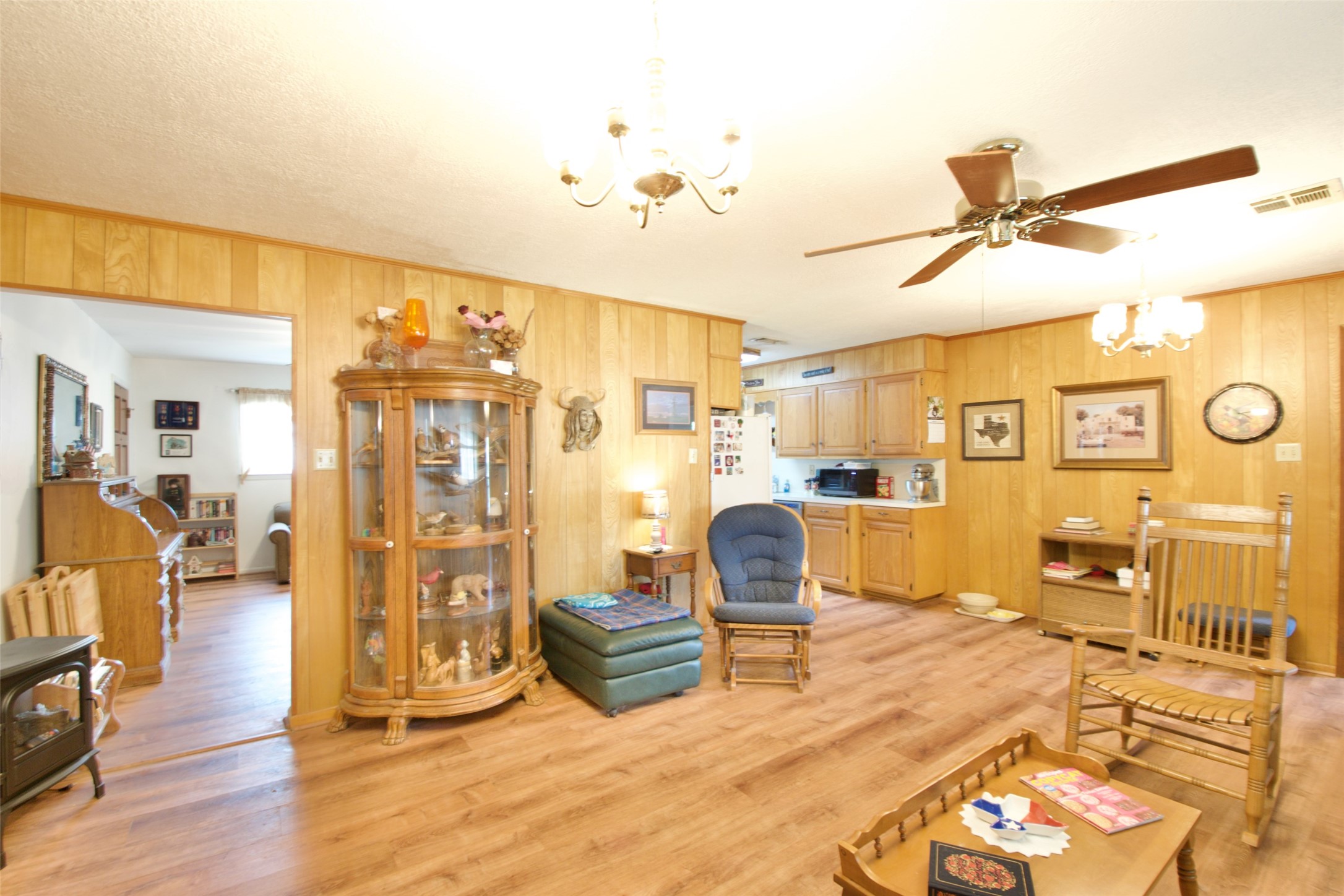 1204 W 21st Street Clifton TX 76634