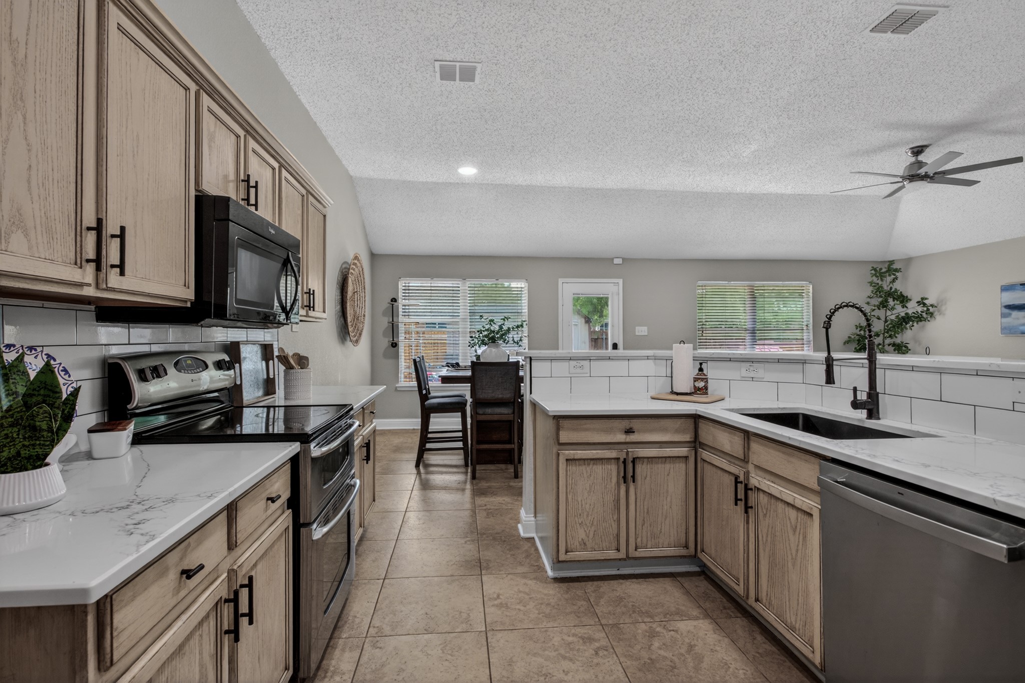 2864 Deer Ridge Drive Rockwall TX 75032