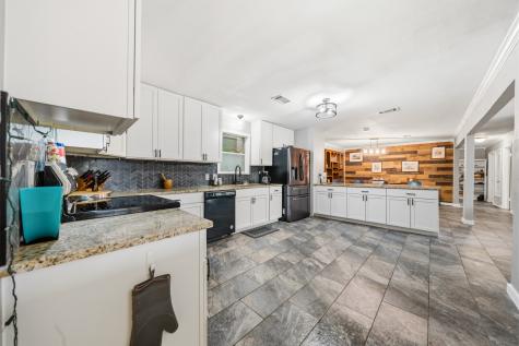 453 Pamela Avenue Waco TX 76705