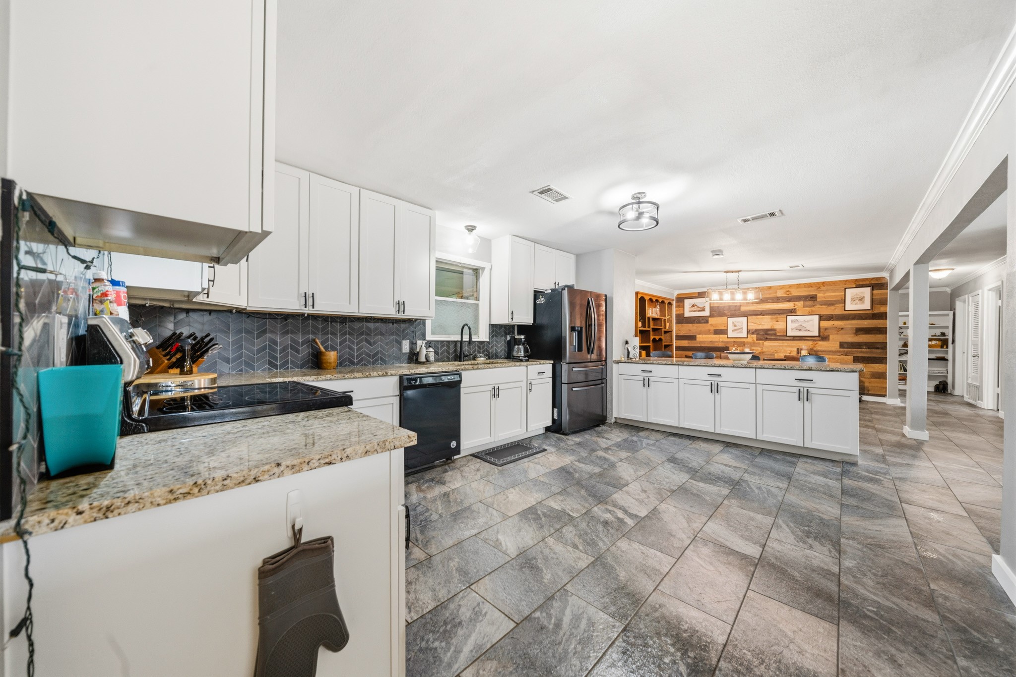 453 Pamela Avenue Waco TX 76705
