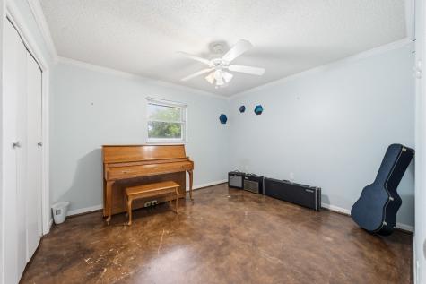 453 Pamela Avenue Waco TX 76705