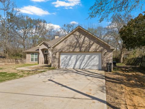 421 Mount Pleasant Street Pittsburg TX 75686