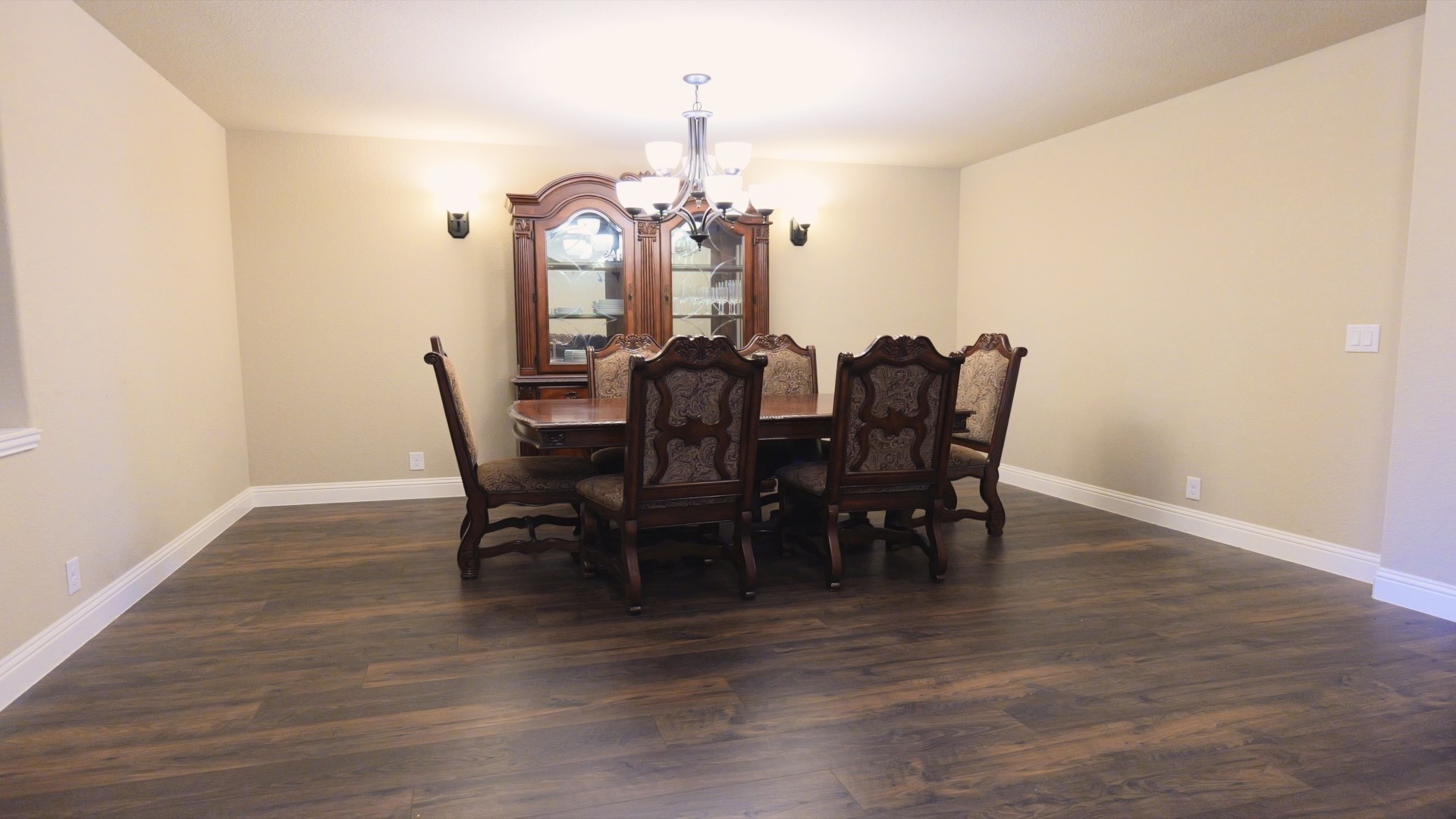 1305 Monticello Drive Burleson TX 76028