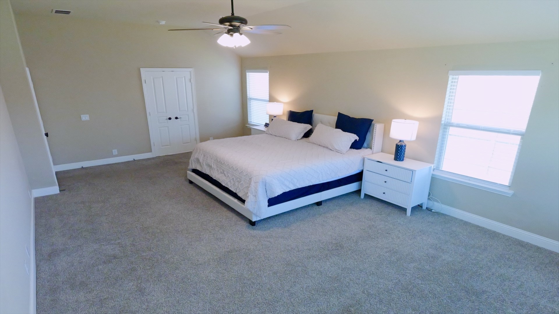 1305 Monticello Drive Burleson TX 76028