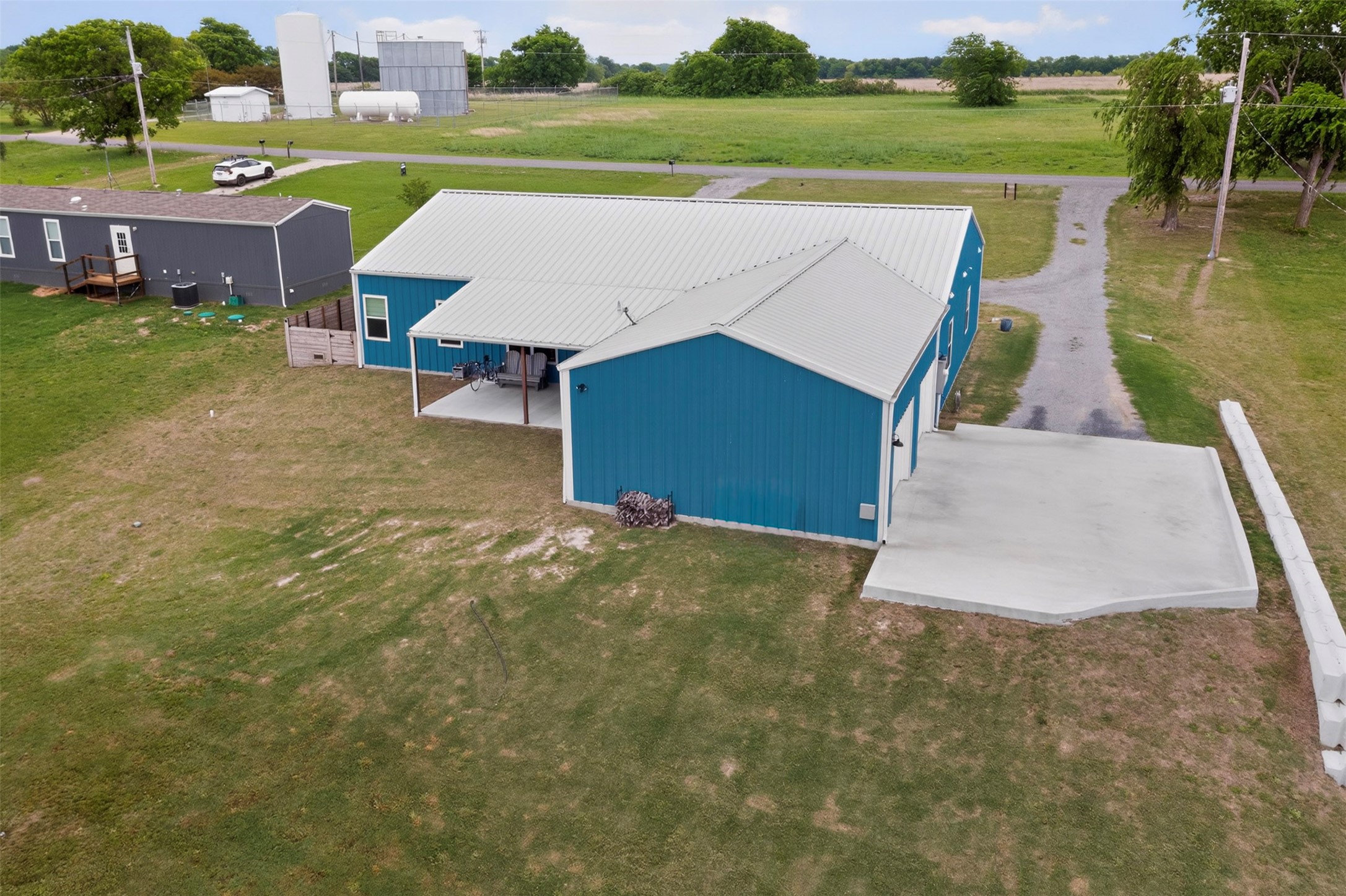 613 Kentucky Town Road Whitewright TX 75491