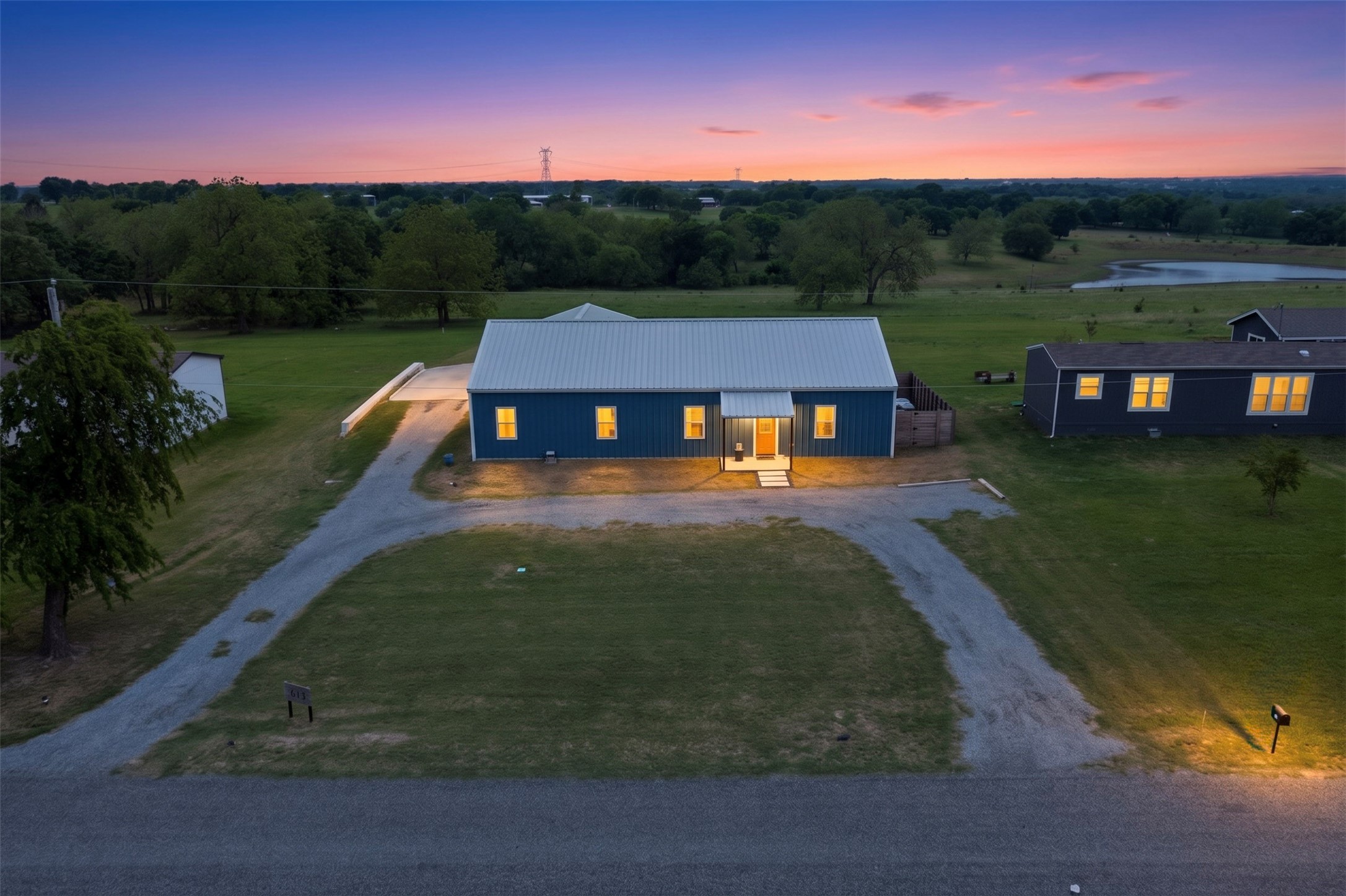 613 Kentucky Town Road Whitewright TX 75491