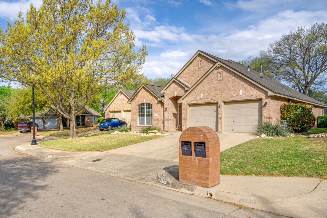 3513 Stone Creek Court Fort Worth TX 76137