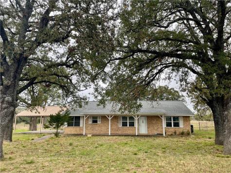 7608 N Highway 14 Kosse TX 76653