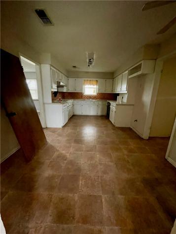 7608 N Highway 14 Kosse TX 76653