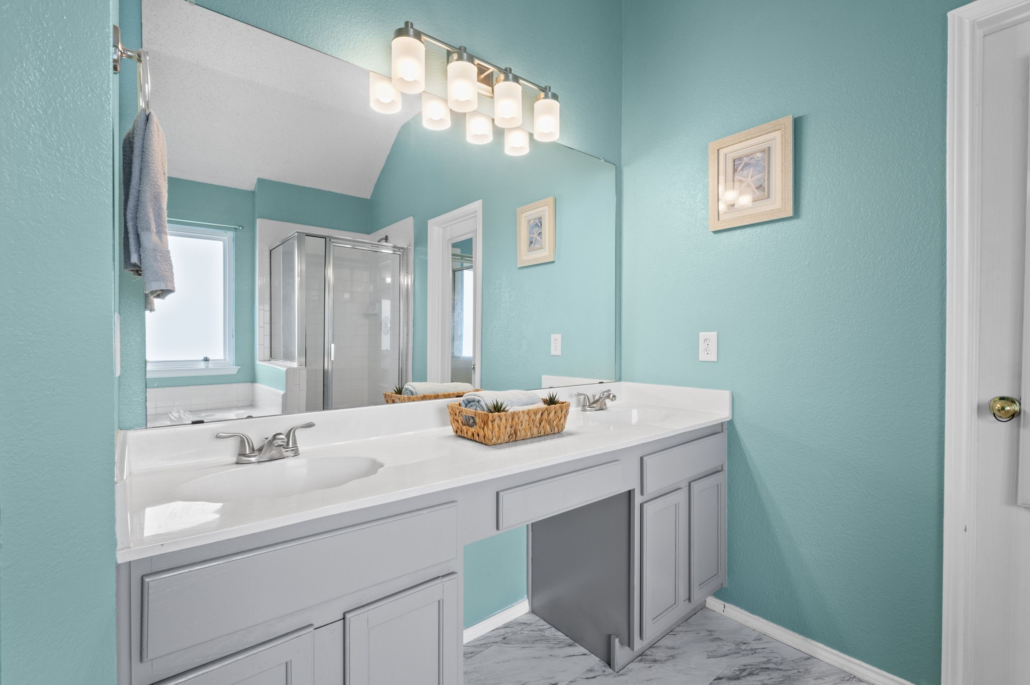6415 Viking Trail Arlington TX 76001