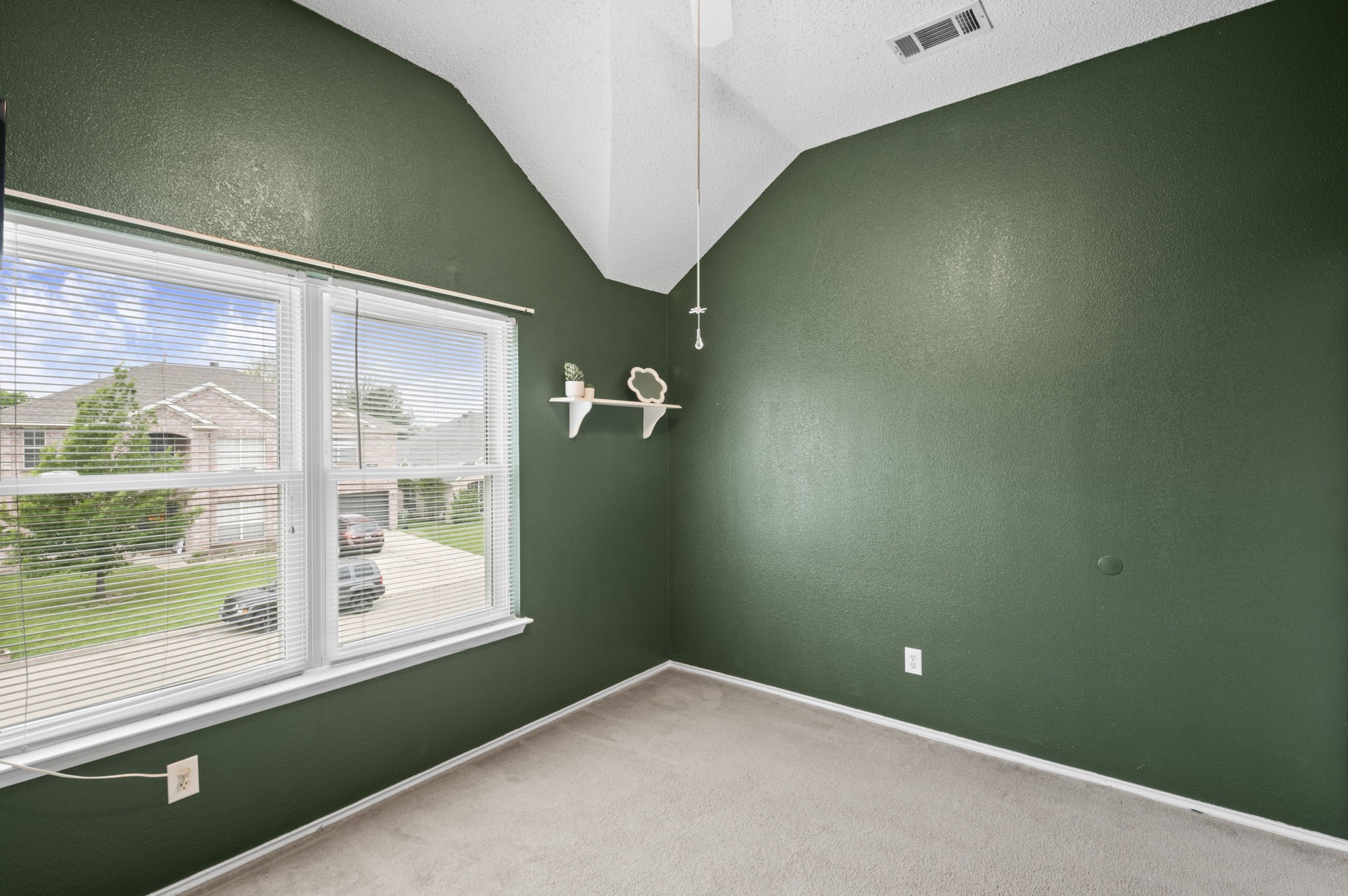 6415 Viking Trail Arlington TX 76001