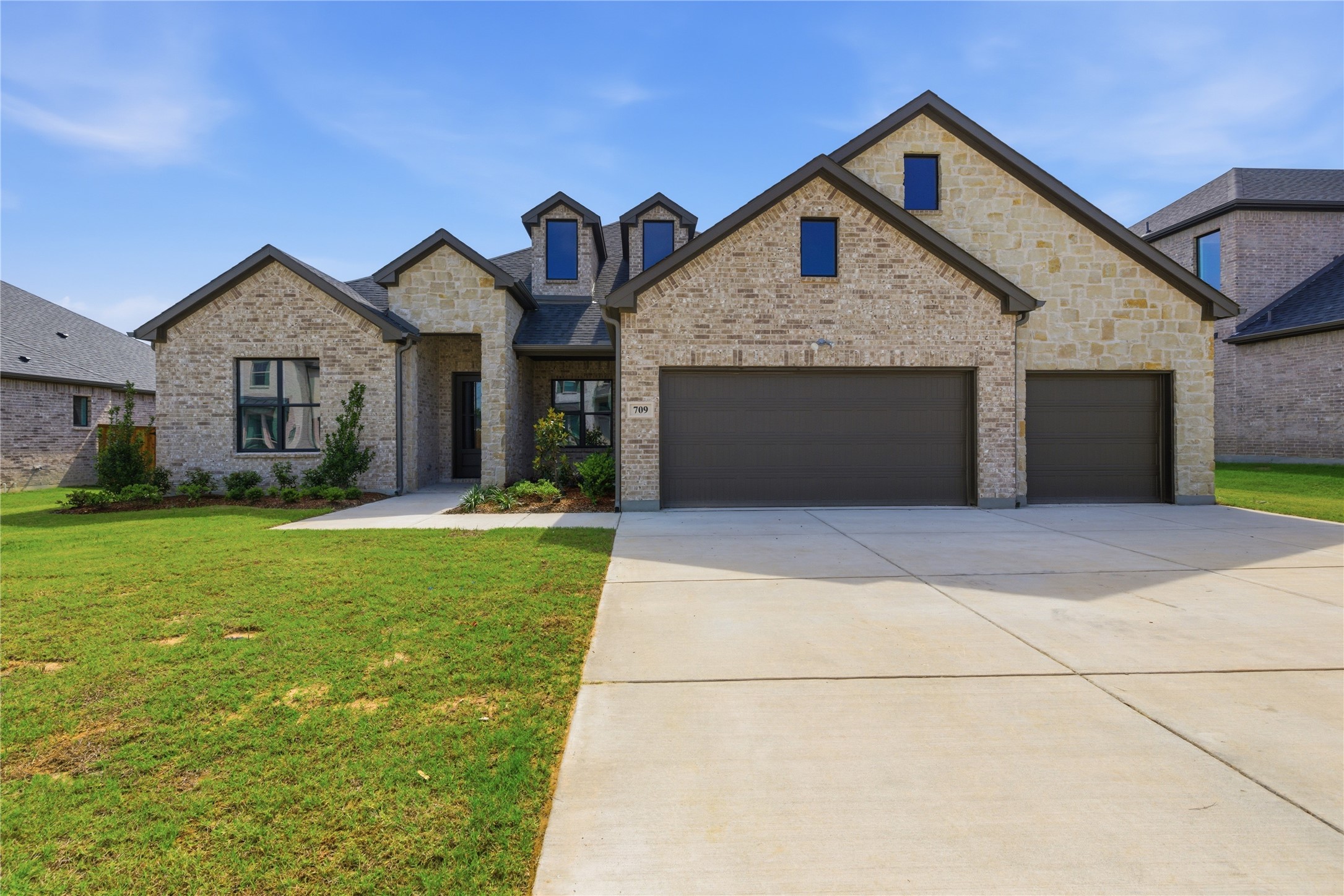 709 Allison Drive Van Alstyne TX 75495