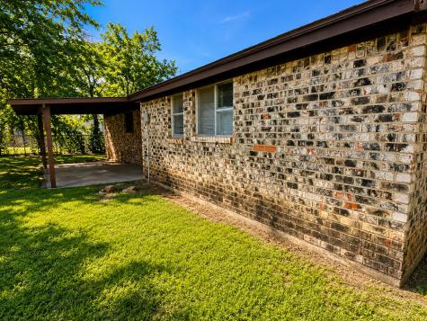 321 NW Wintercrest Road Burleson TX 76028