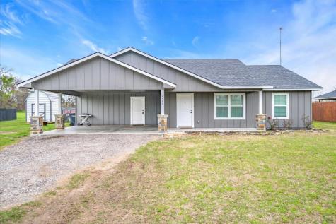 2460 Vz County Road 3211 Wills Point TX 75169