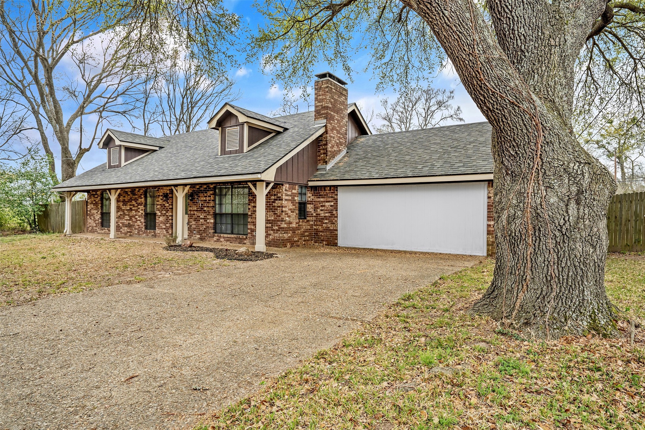 201 Joann Whitehouse TX 75791