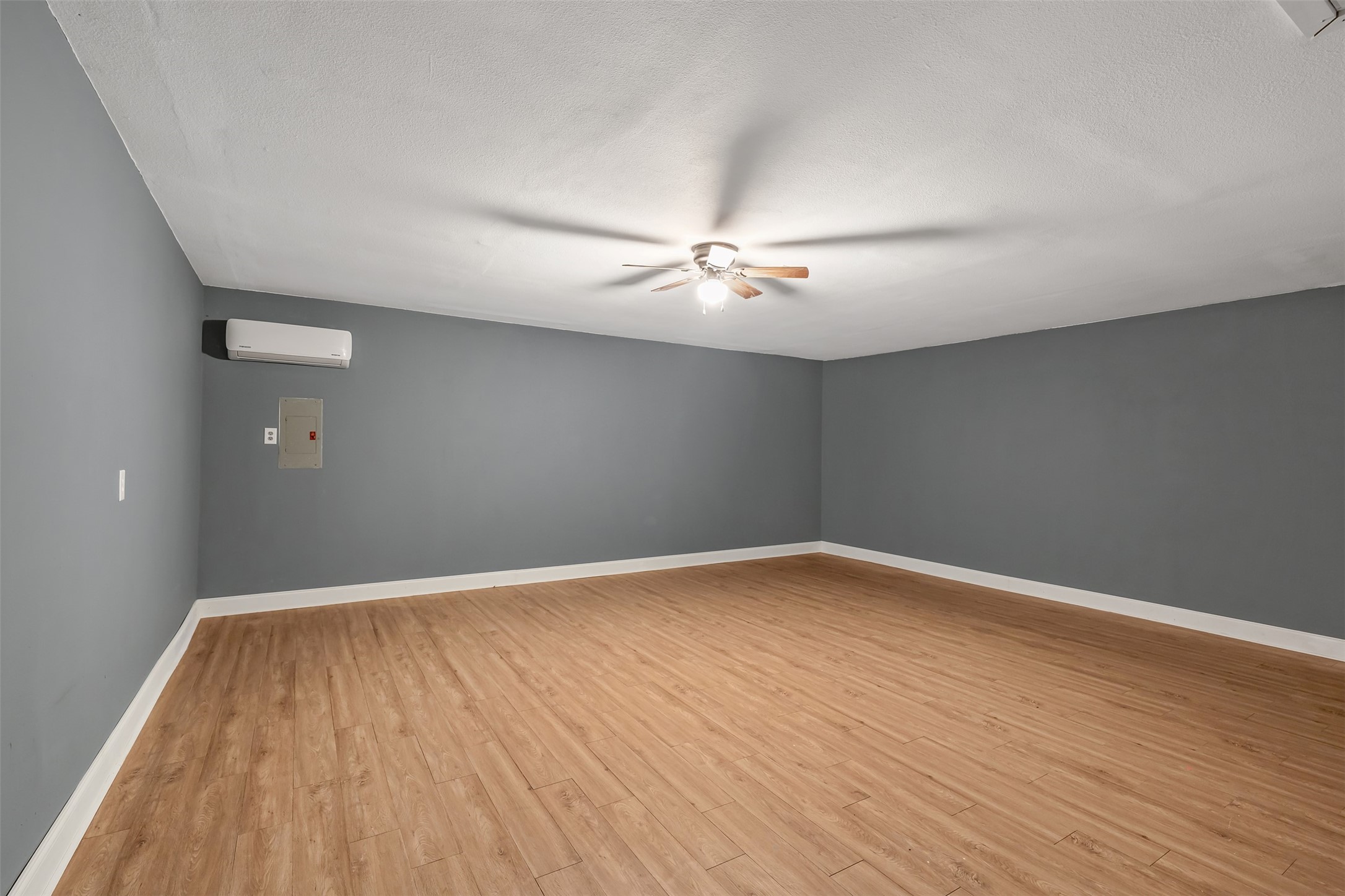 201 Joann Whitehouse TX 75791