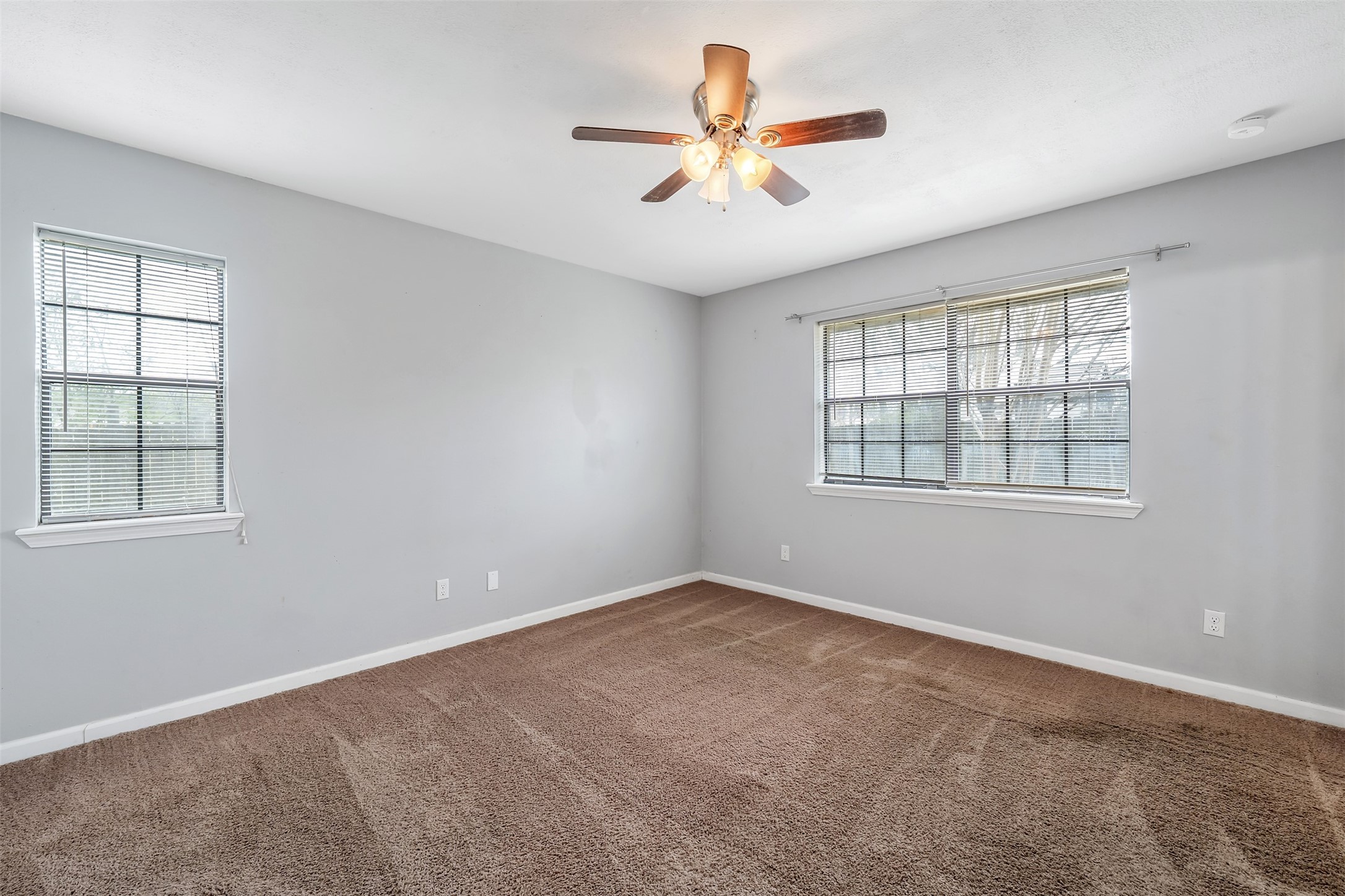 201 Joann Whitehouse TX 75791