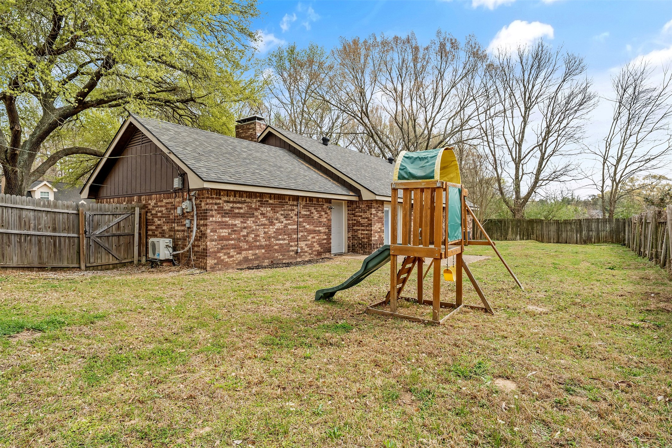 201 Joann Whitehouse TX 75791