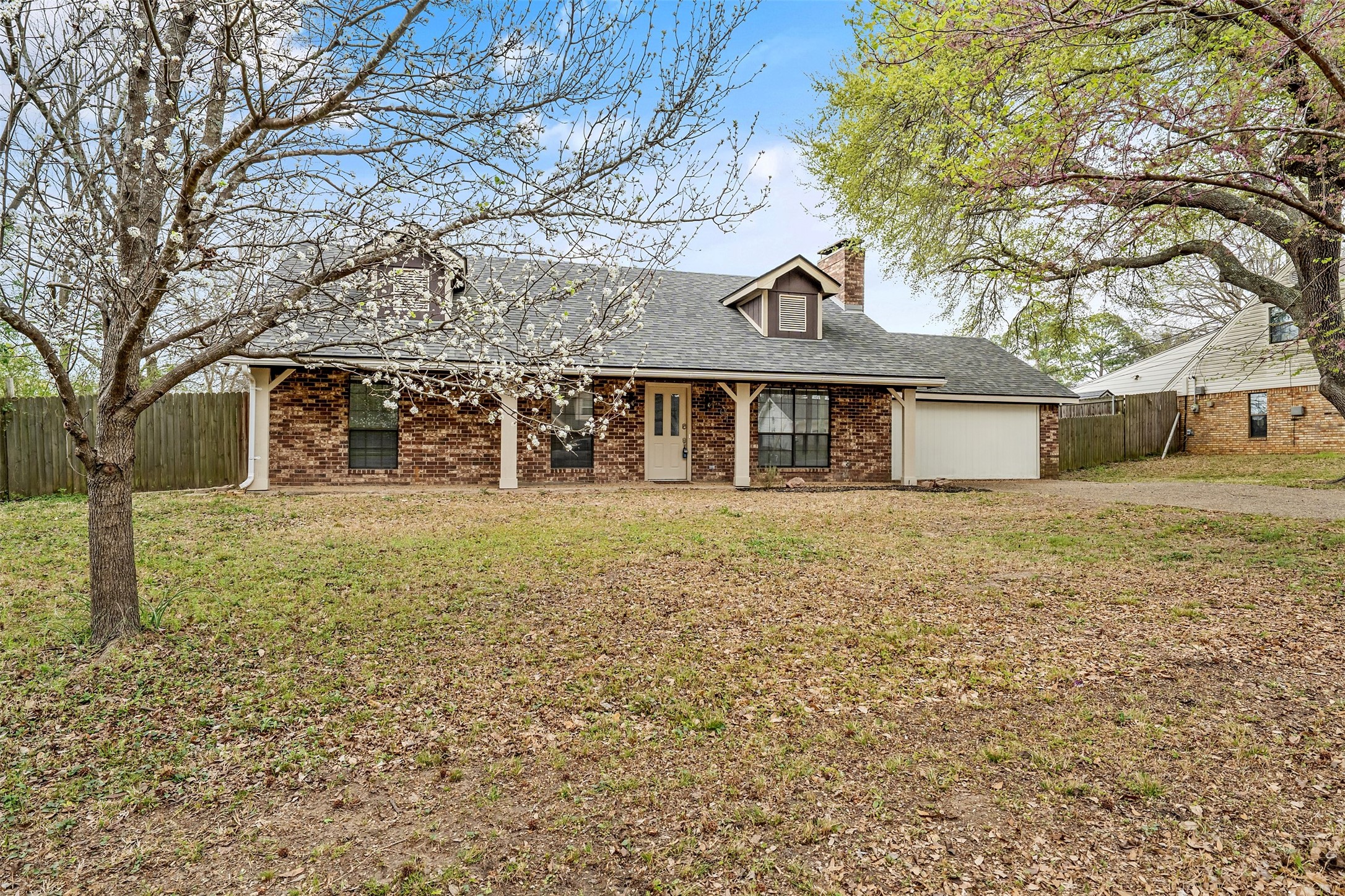 201 Joann Whitehouse TX 75791