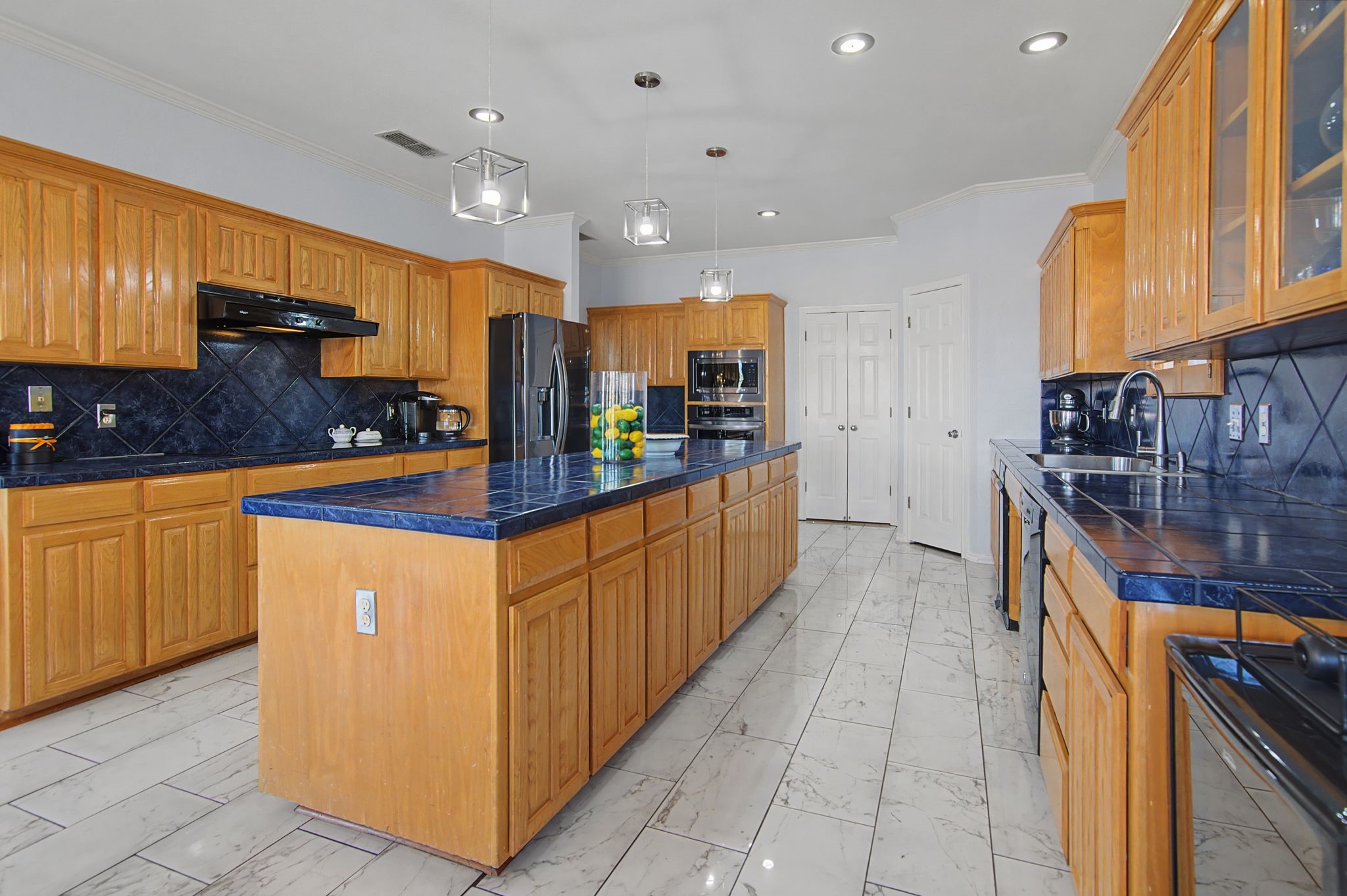 6400 Briercliff Court Fort Worth TX 76132