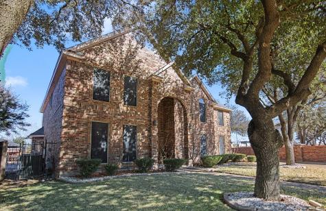 6400 Briercliff Court Fort Worth TX 76132