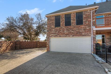 6400 Briercliff Court Fort Worth TX 76132