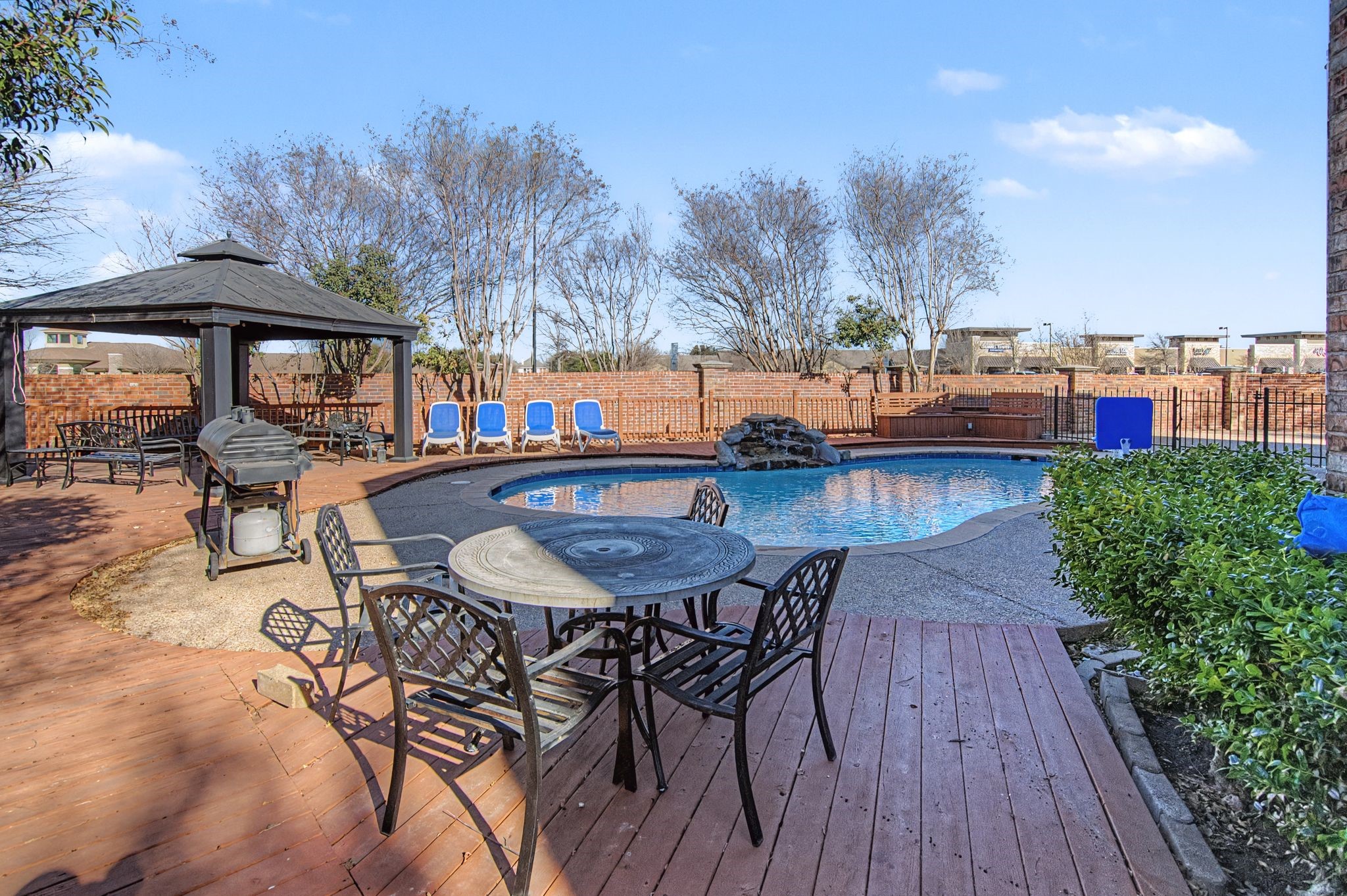 6400 Briercliff Court Fort Worth TX 76132
