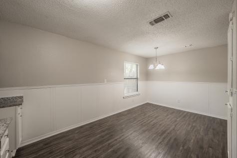 912 Red Oak Street Azle TX 76020
