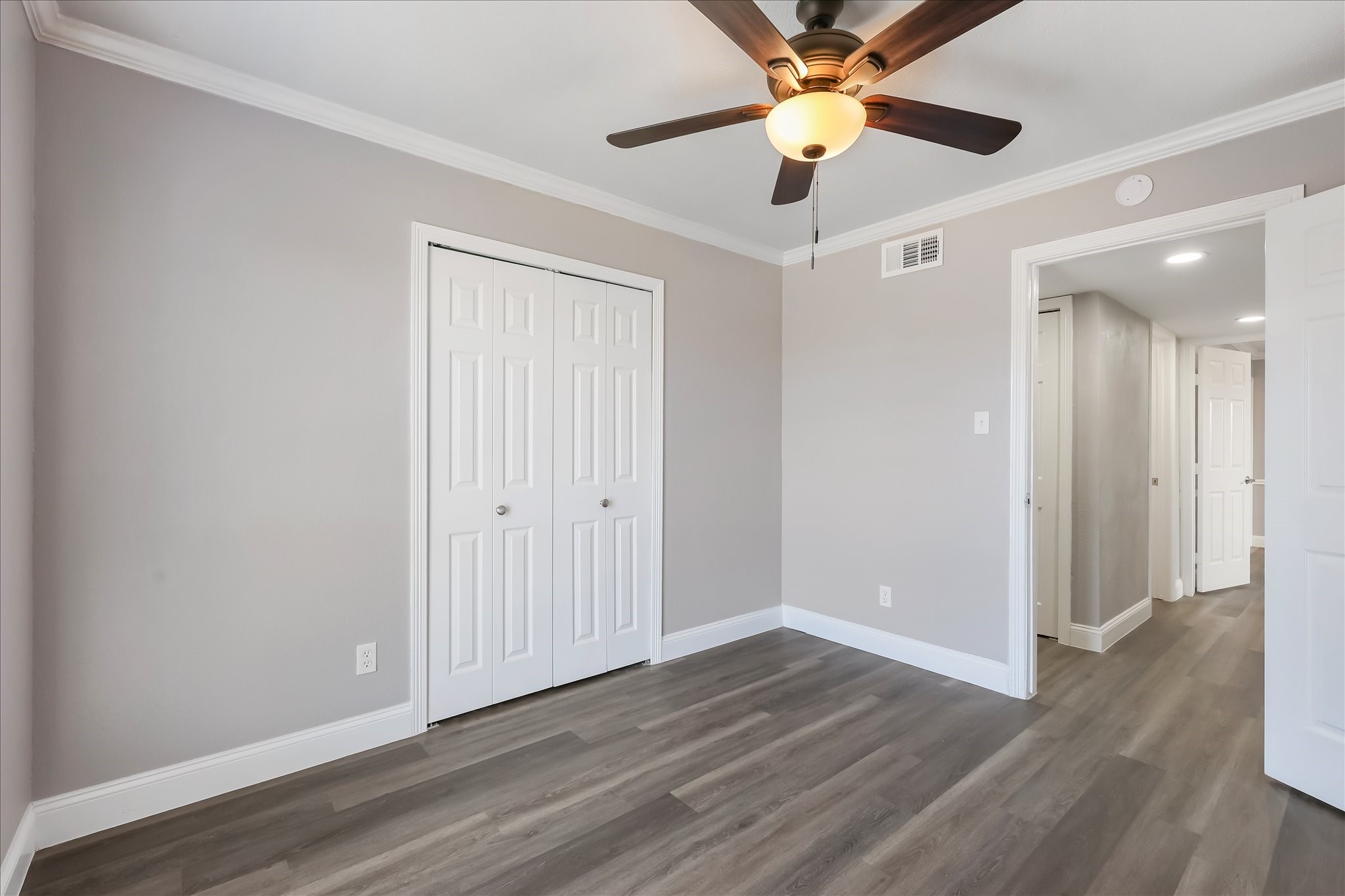 1913 Edna Smith Drive Garland TX 75040