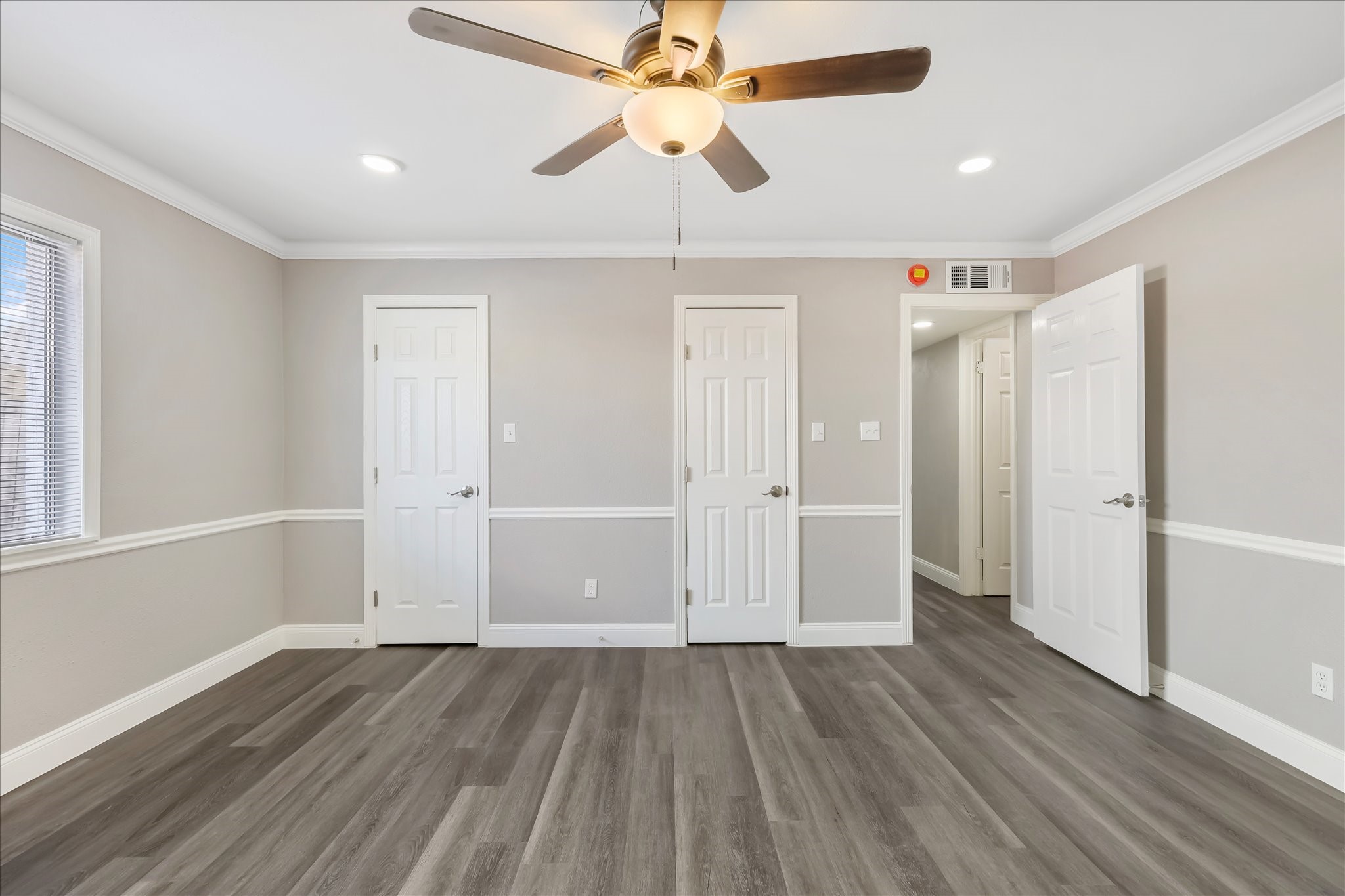 1913 Edna Smith Drive Garland TX 75040