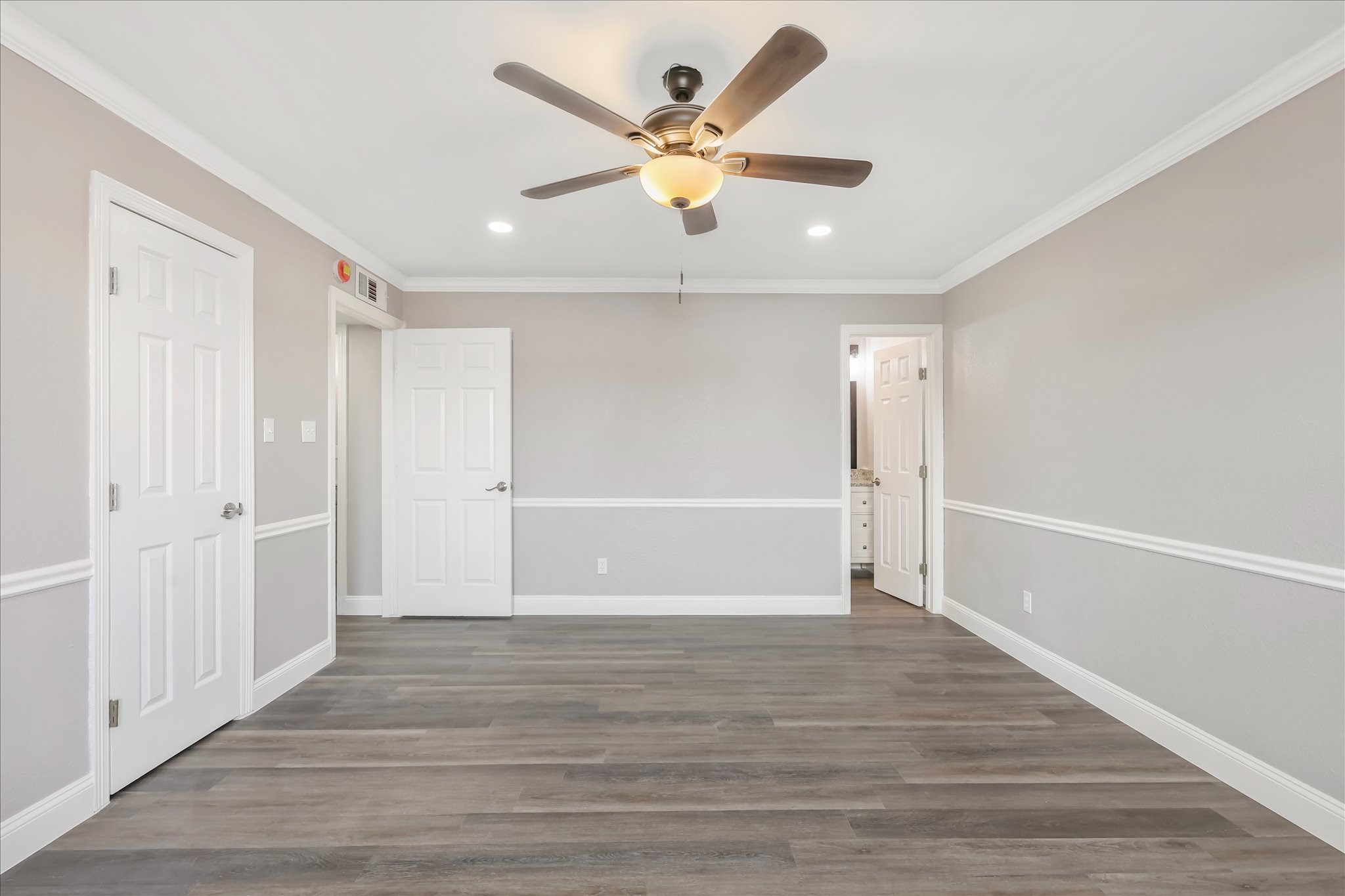 1913 Edna Smith Drive Garland TX 75040