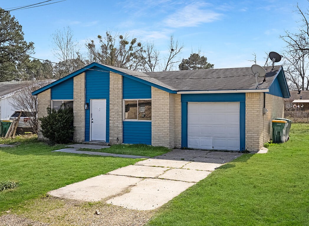 2405 Mamie Drive Texarkana TX 75501