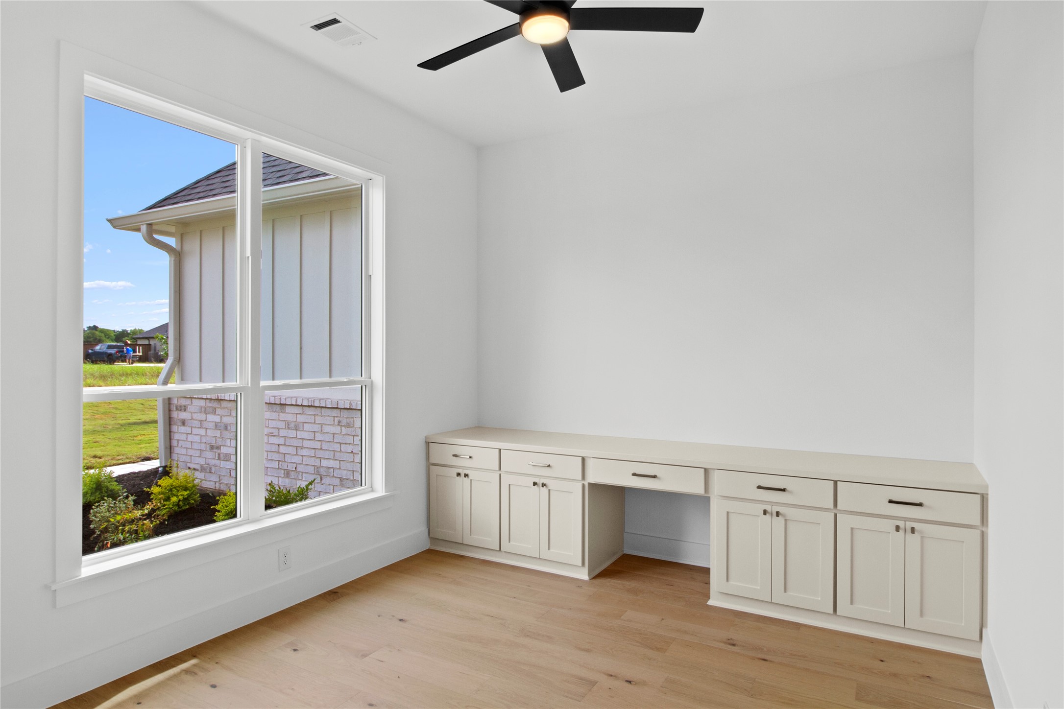 201 Olson Road Waxahachie TX 75167