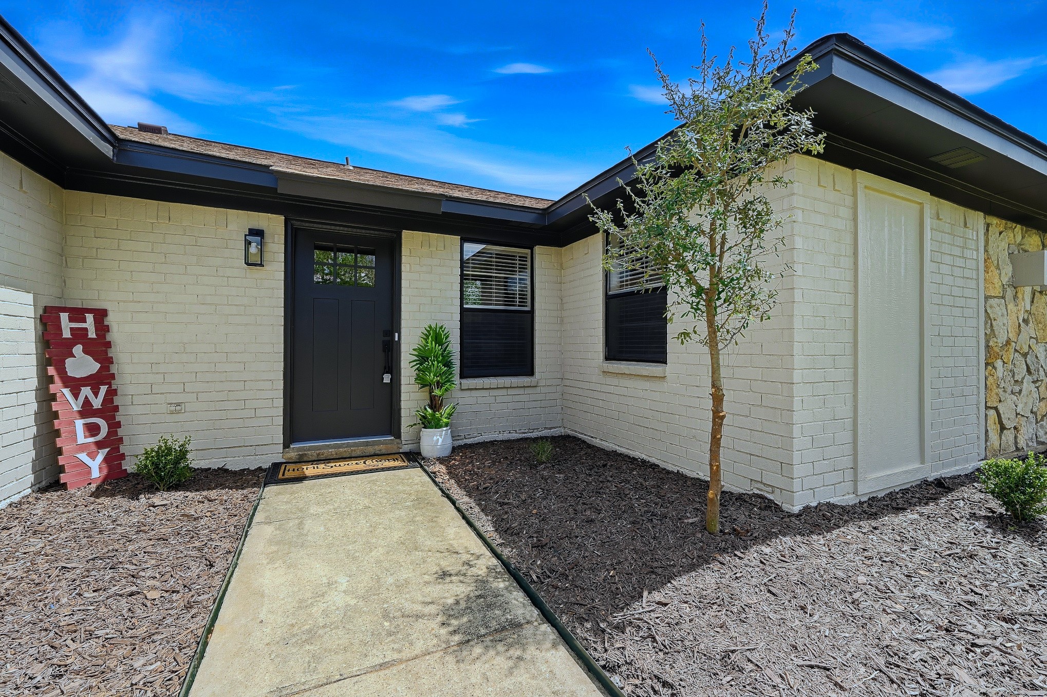3813 Fox Hollow Drive Bedford TX 76021