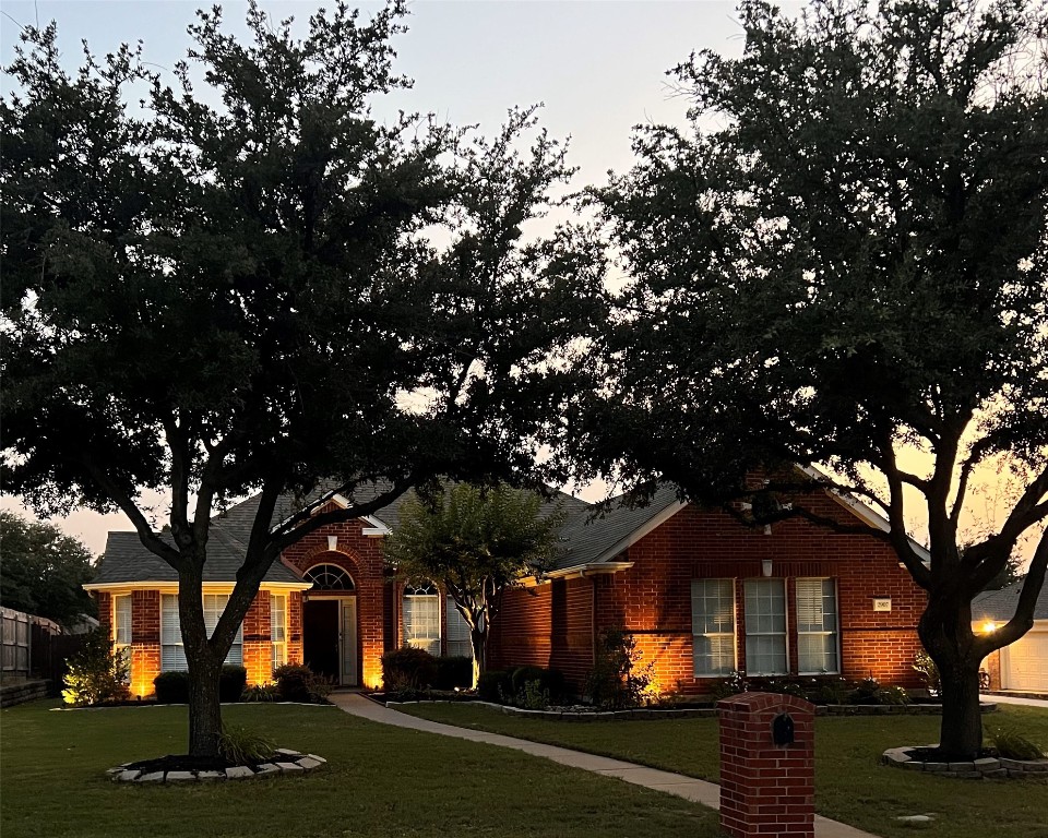 2907 Saint Maria Drive Mansfield TX 76063
