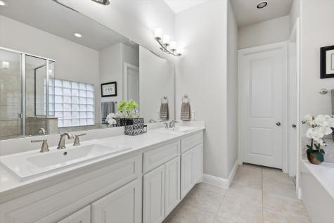 3813 Bentley Drive Bedford TX 76021