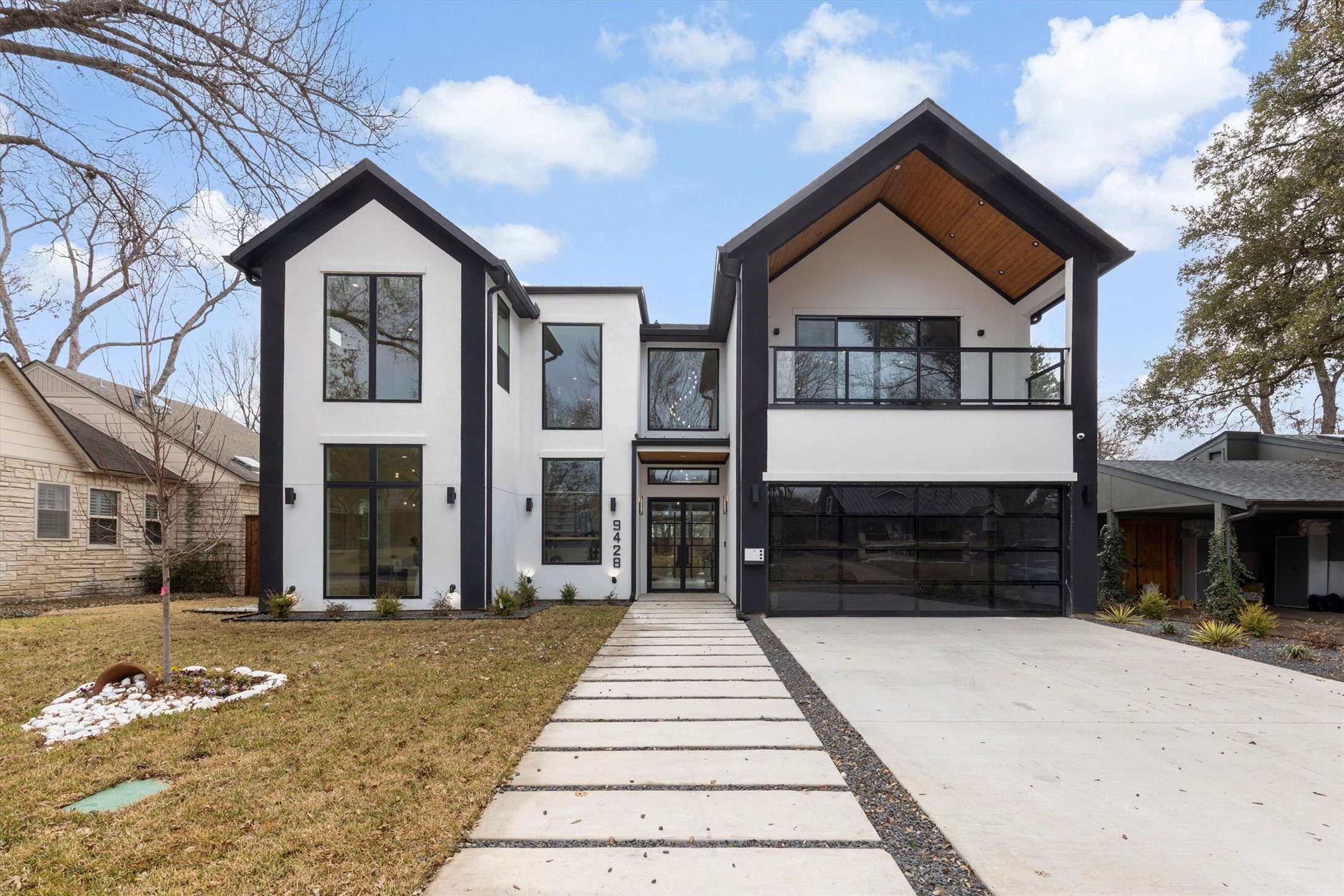 9428 Hobart Street Dallas TX 75218