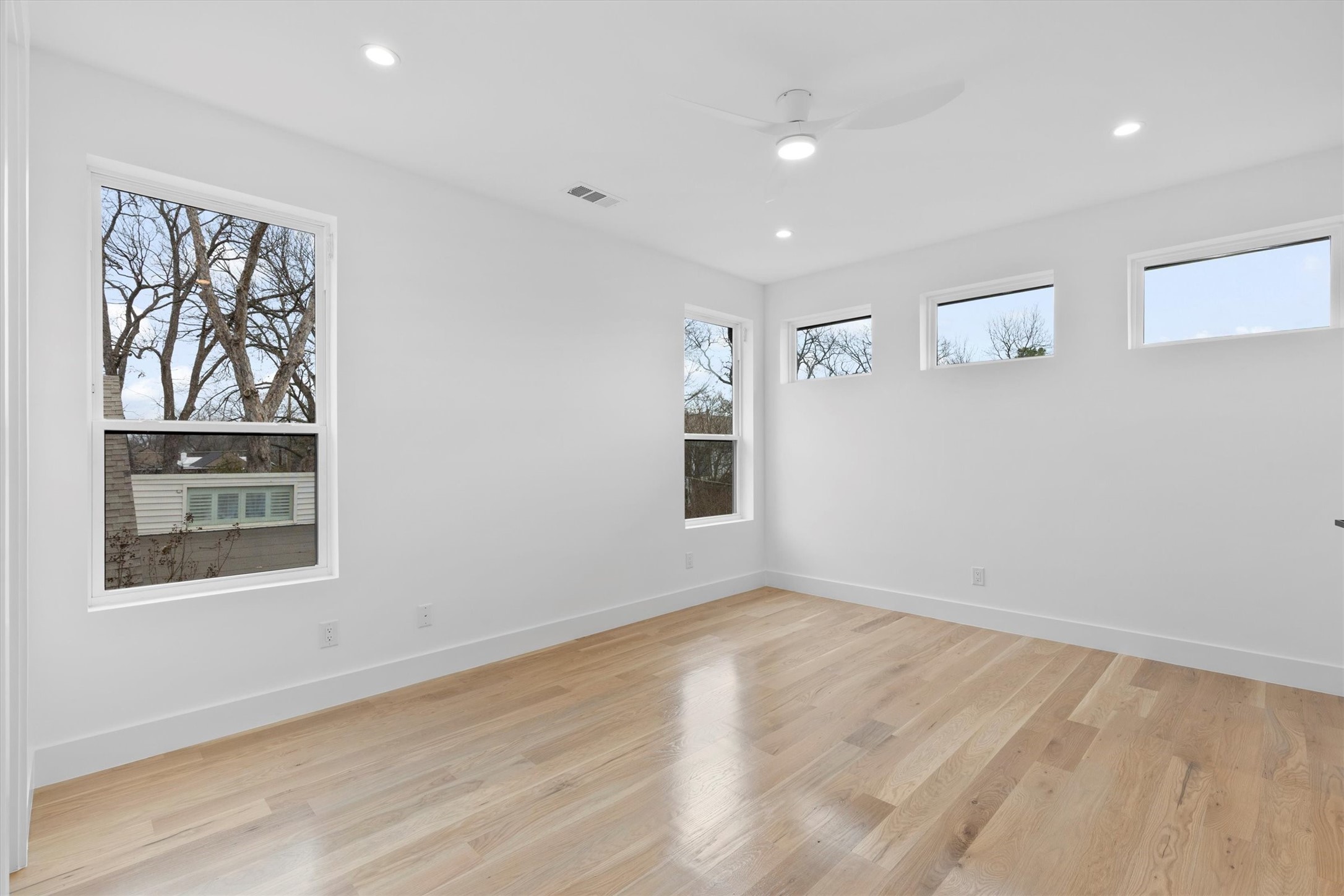 9428 Hobart Street Dallas TX 75218