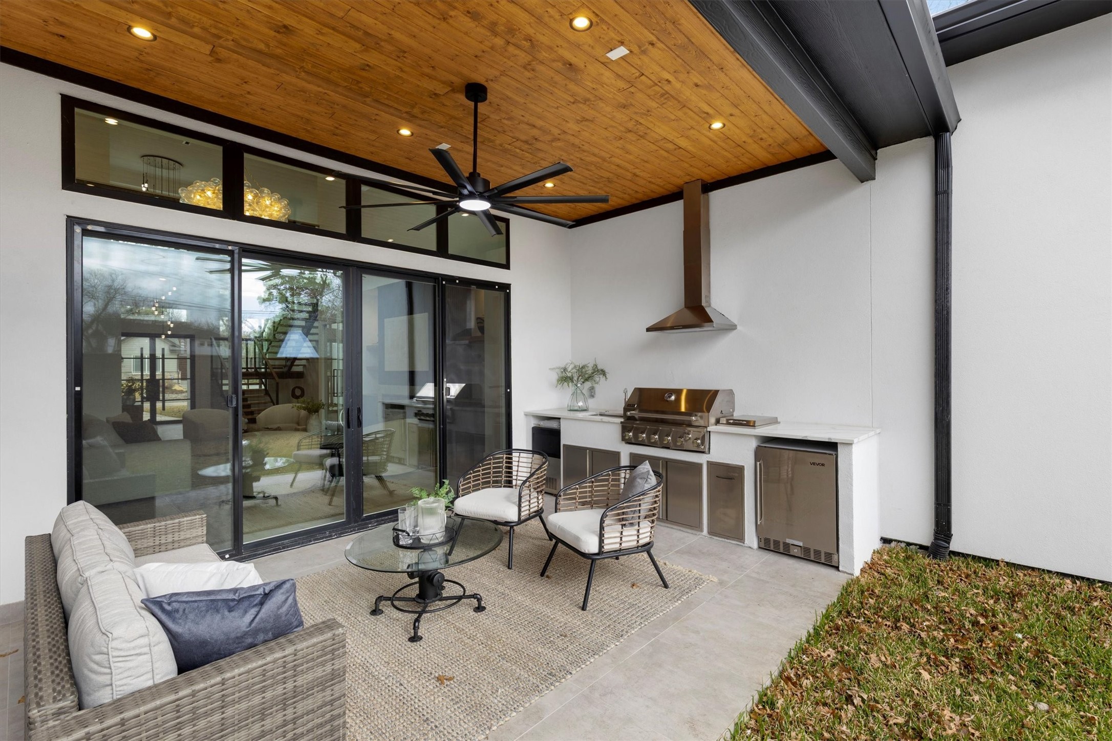 9428 Hobart Street Dallas TX 75218