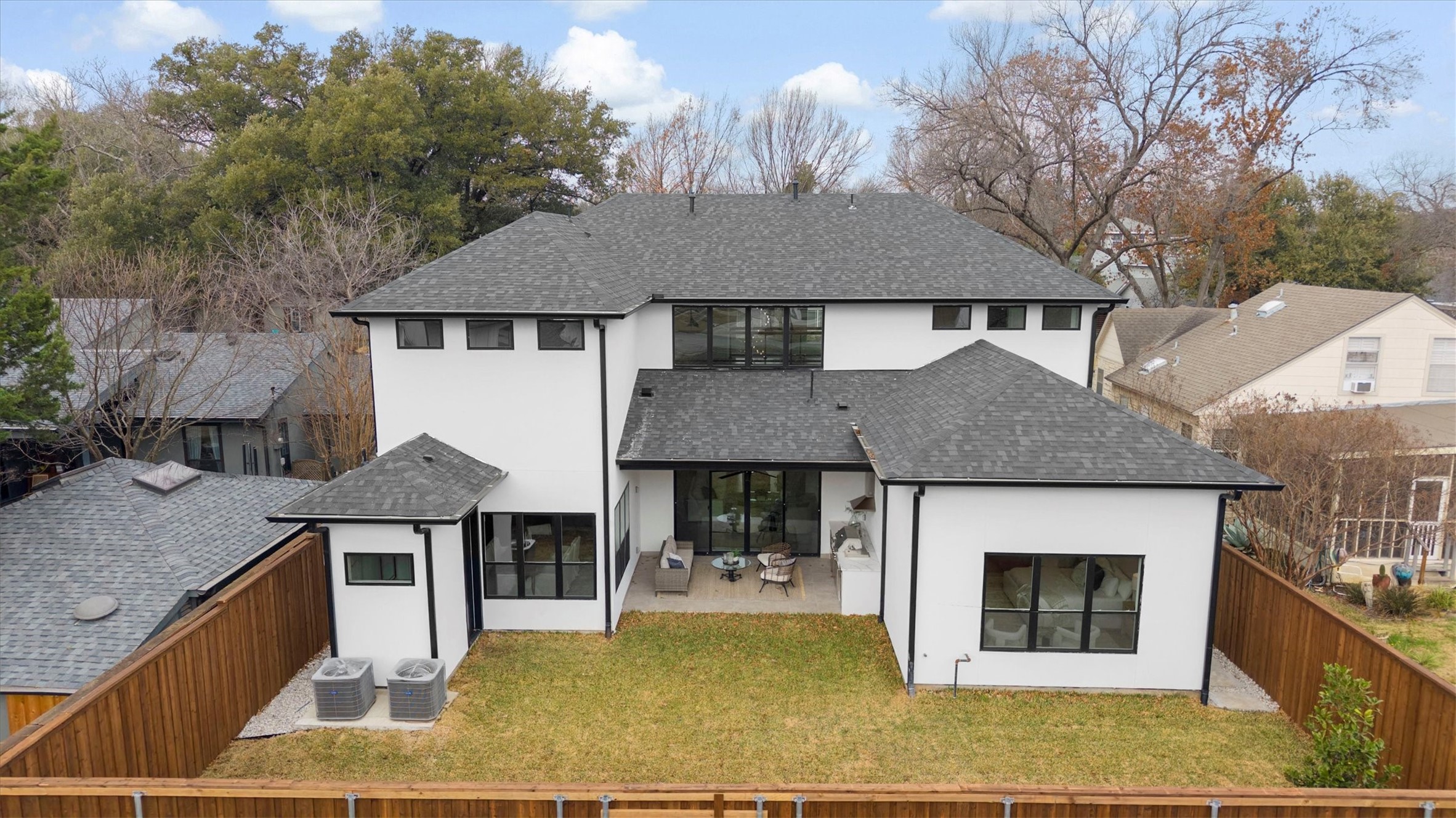 9428 Hobart Street Dallas TX 75218