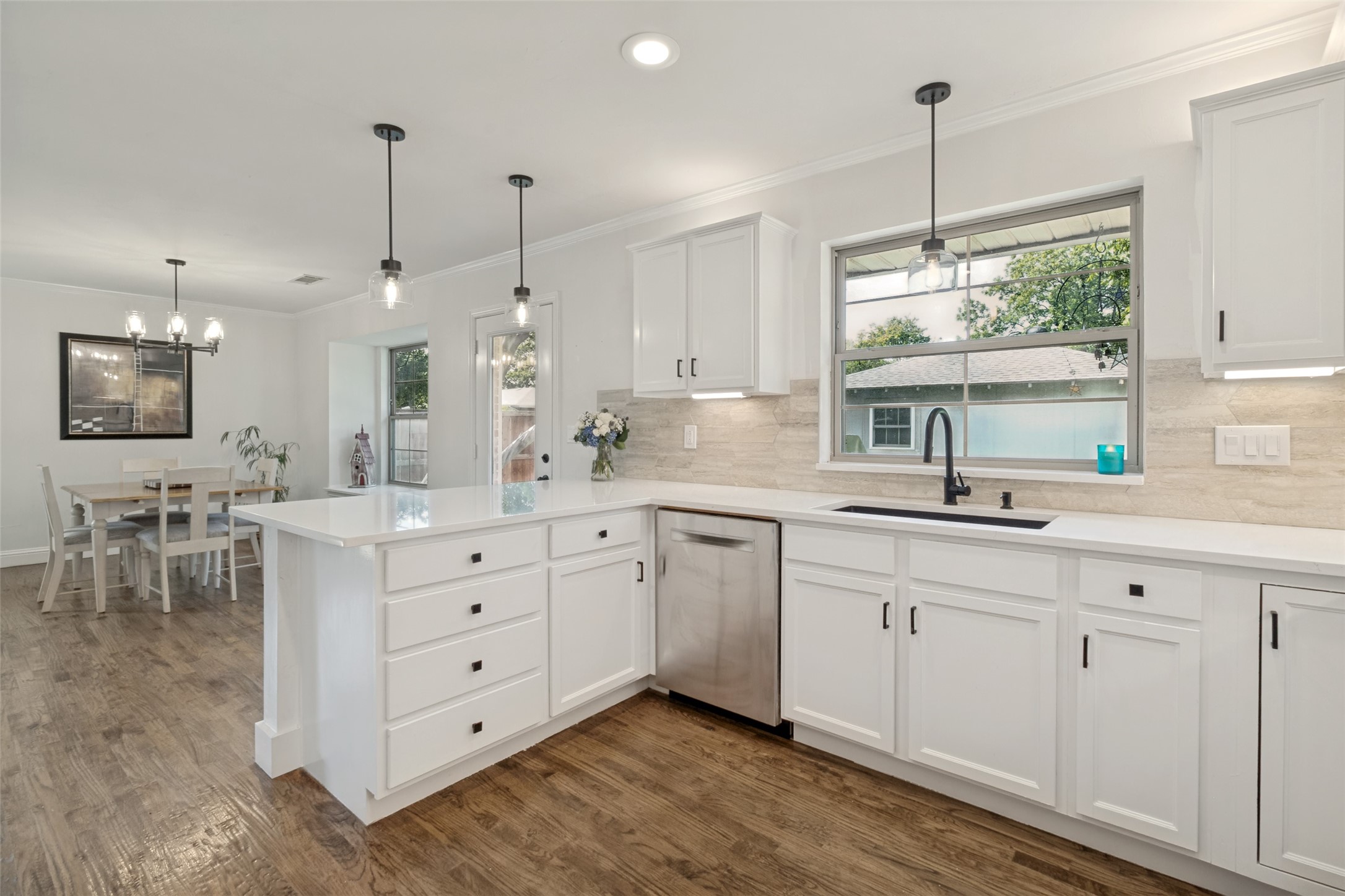 10605 Le Mans Drive Dallas TX 75238