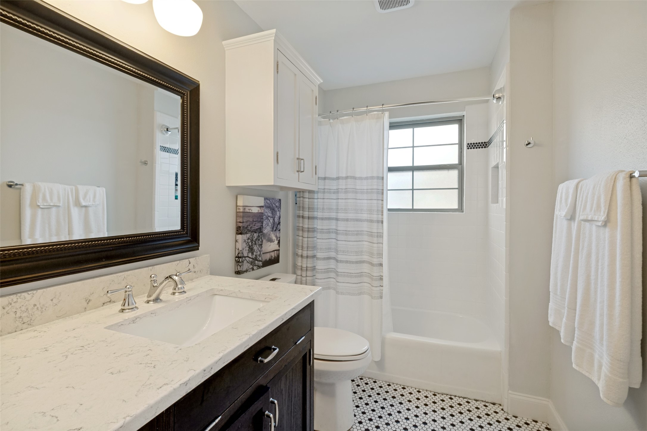 10605 Le Mans Drive Dallas TX 75238