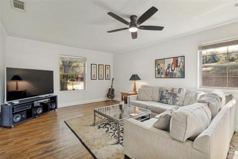10605 Le Mans Drive Dallas TX 75238