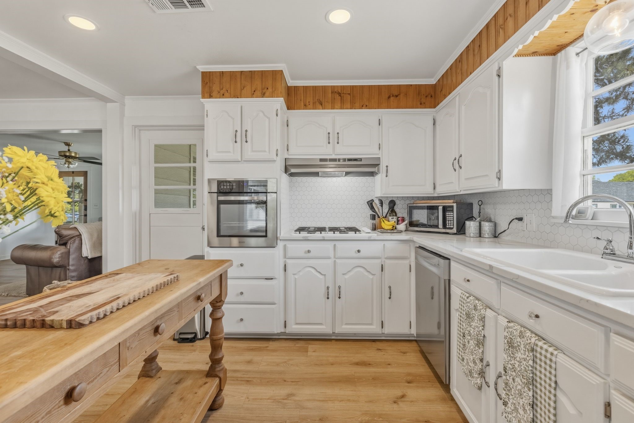 1100 Rs County Road 3150 Emory TX 75440