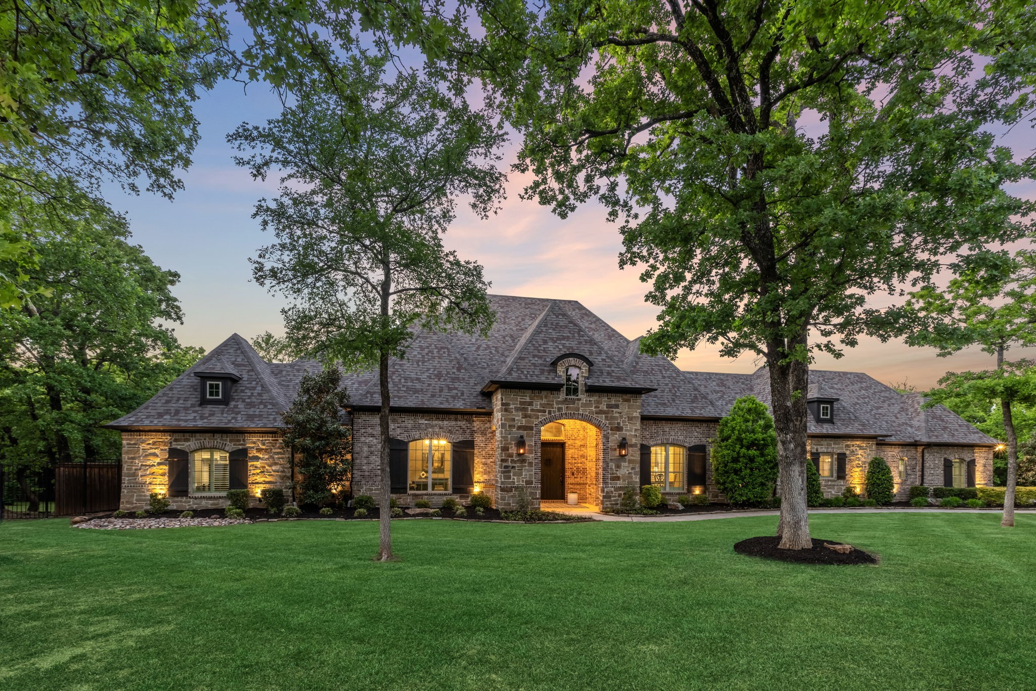 521 W Waters Edge Way Oak Point TX 75068