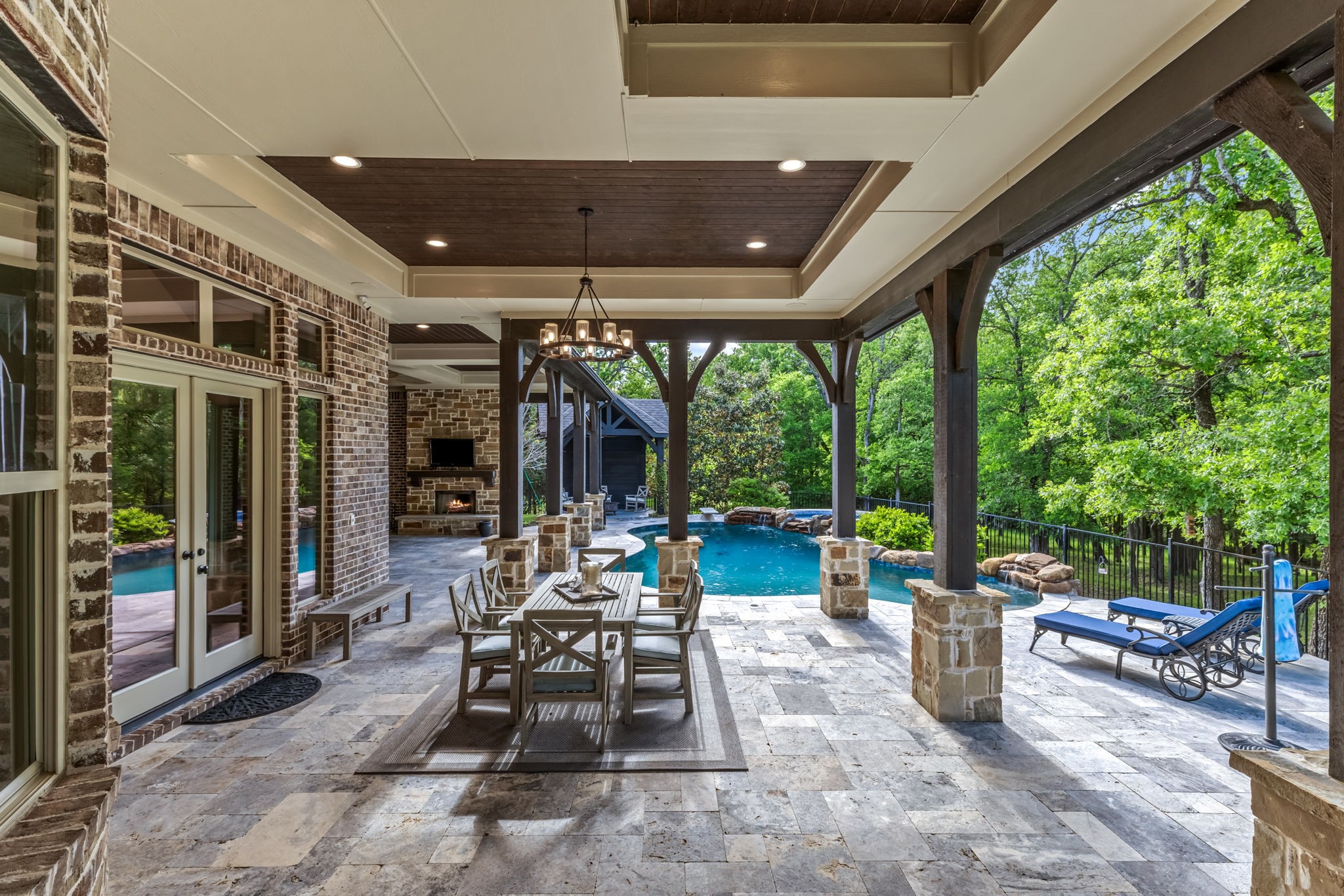 521 W Waters Edge Way Oak Point TX 75068