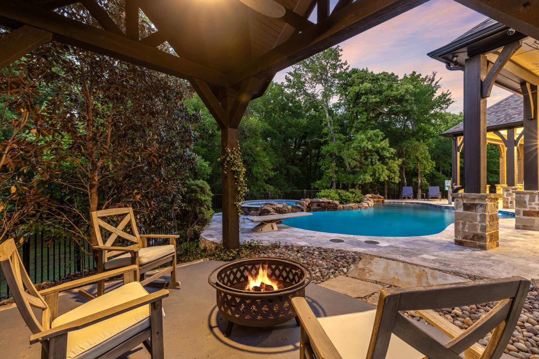 521 W Waters Edge Way Oak Point TX 75068