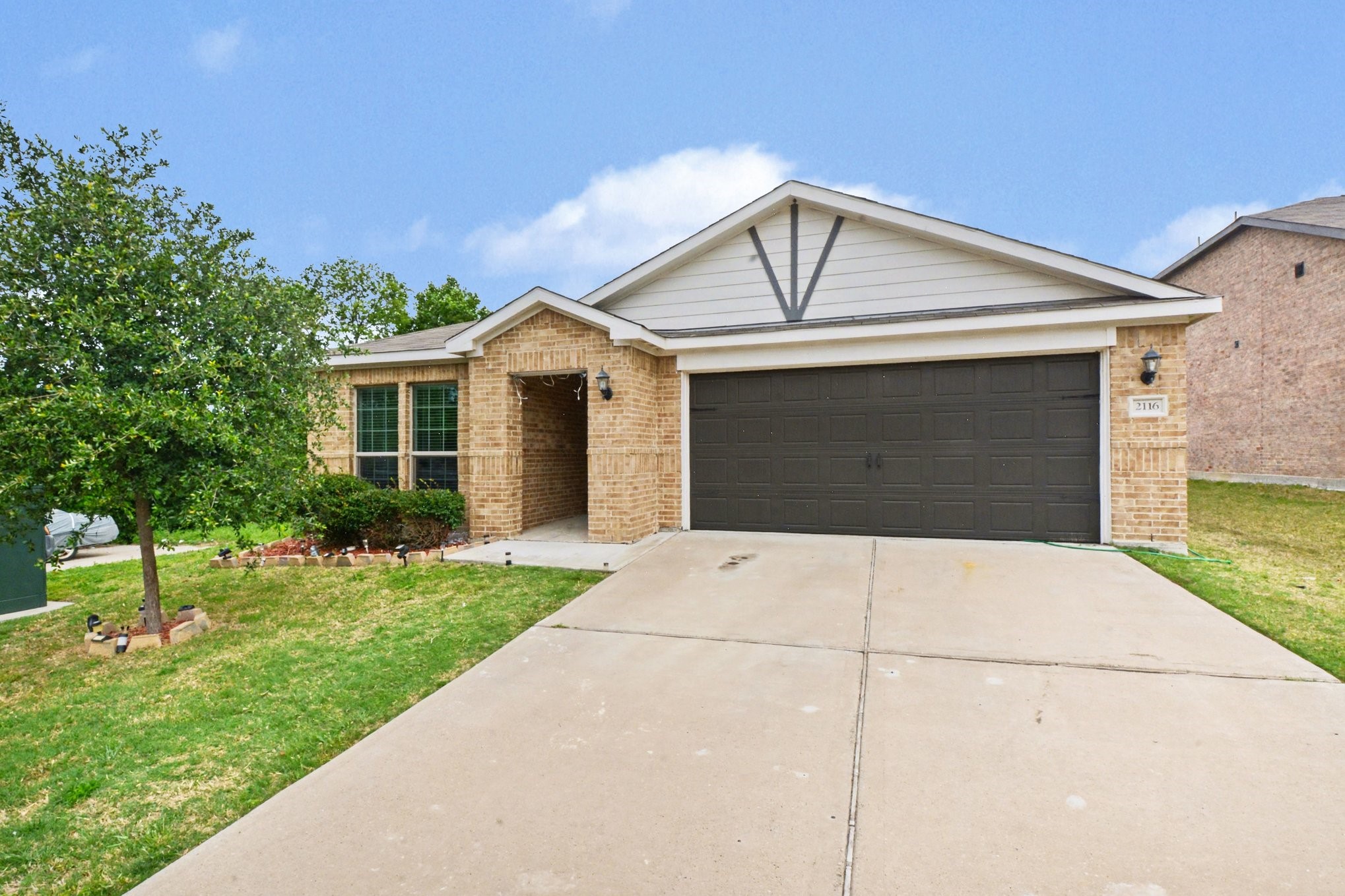 2116 Canterbury Drive Seagoville TX 75159