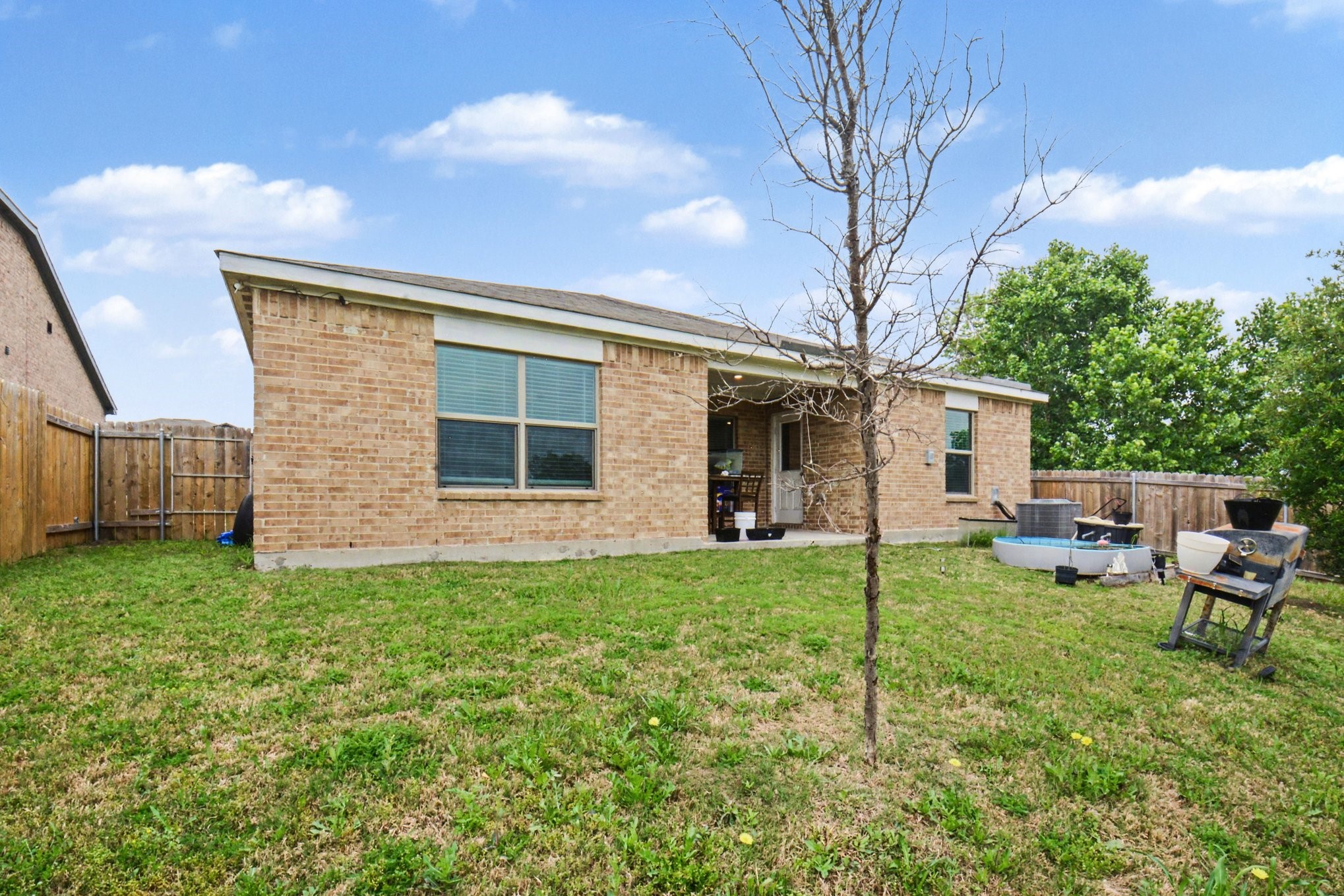 2116 Canterbury Drive Seagoville TX 75159