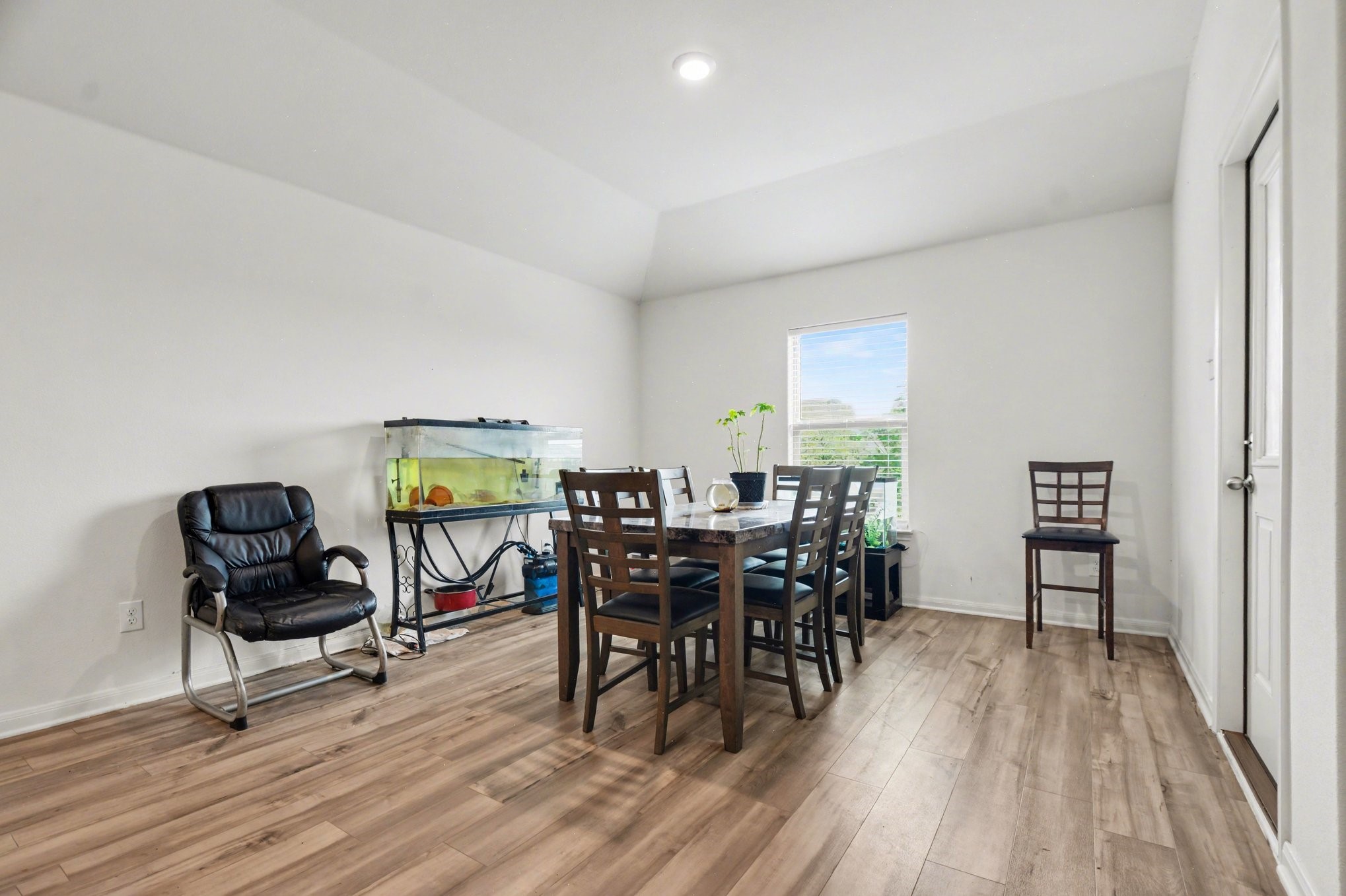2116 Canterbury Drive Seagoville TX 75159